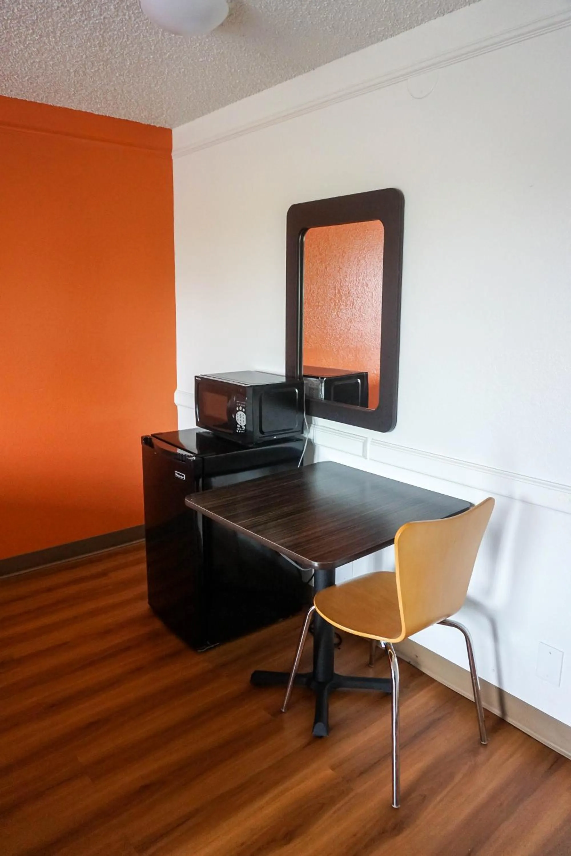 Motel 6-Euless, TX - DFW West