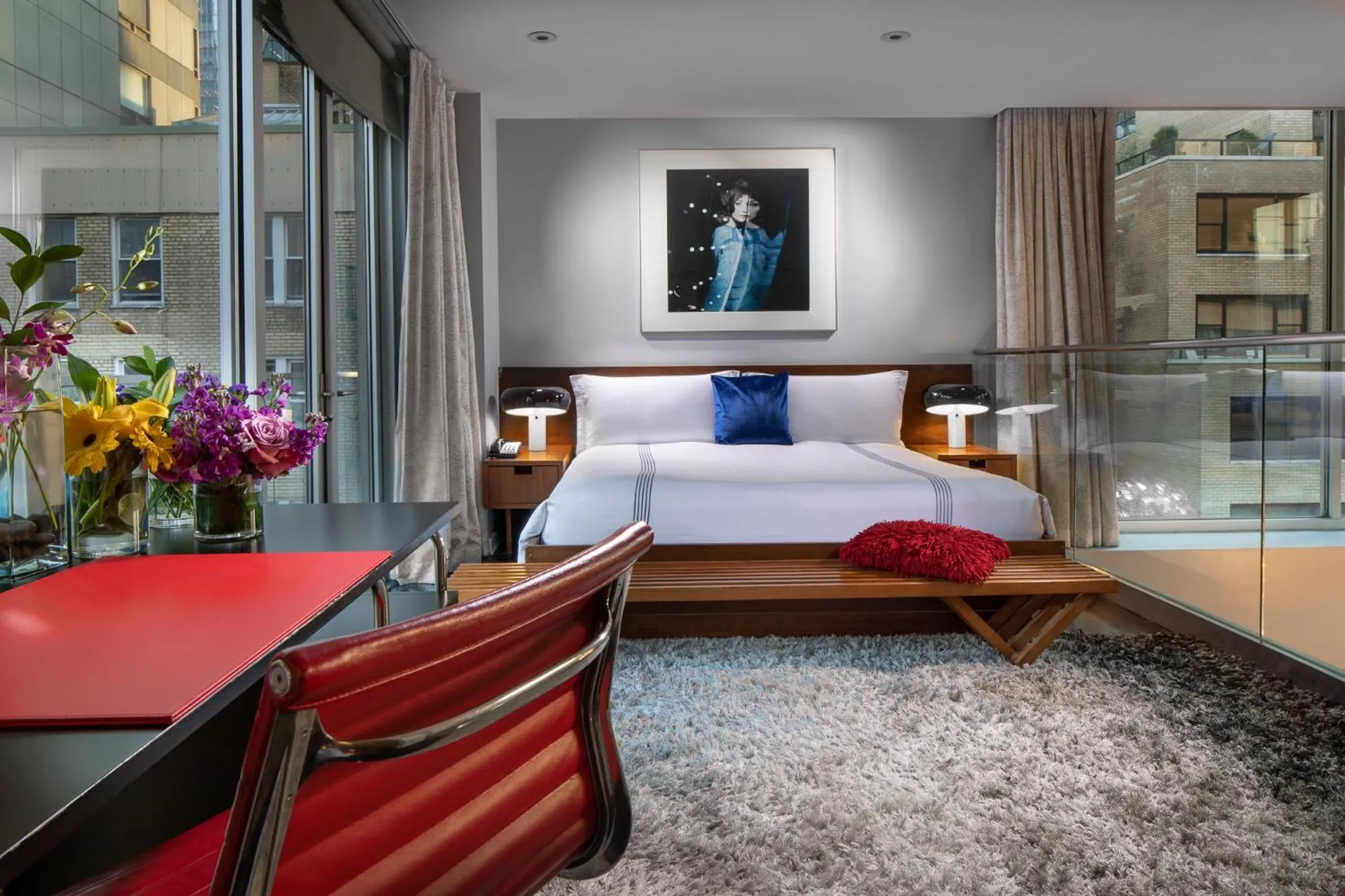 Photo of the whole room, Bed in 6 Columbus Central Park Hotel