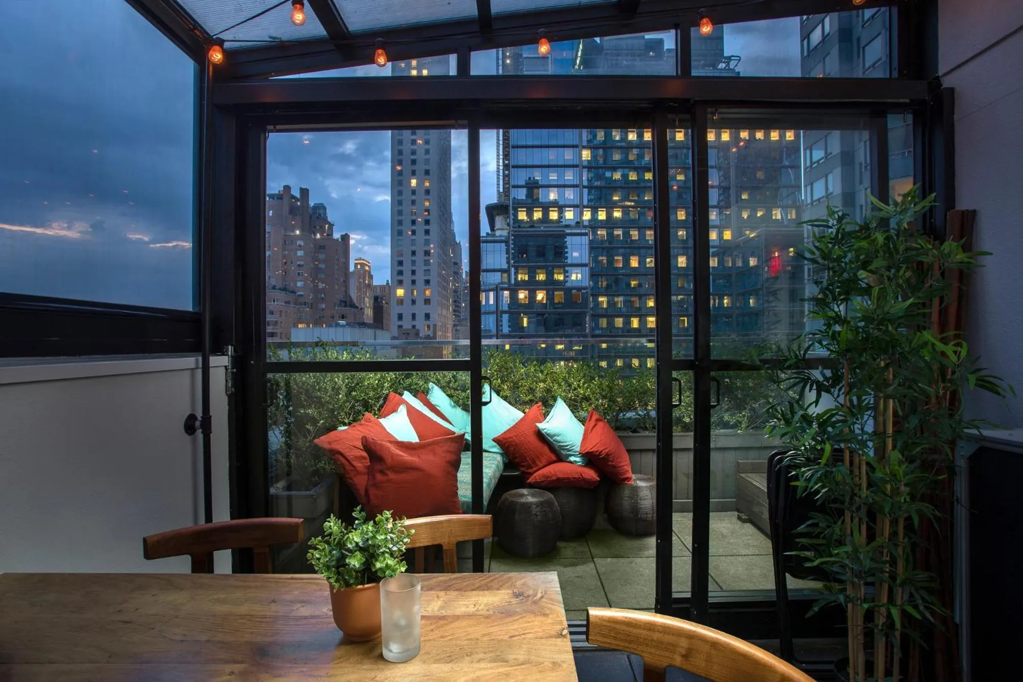 Balcony/Terrace in 6 Columbus Central Park Hotel