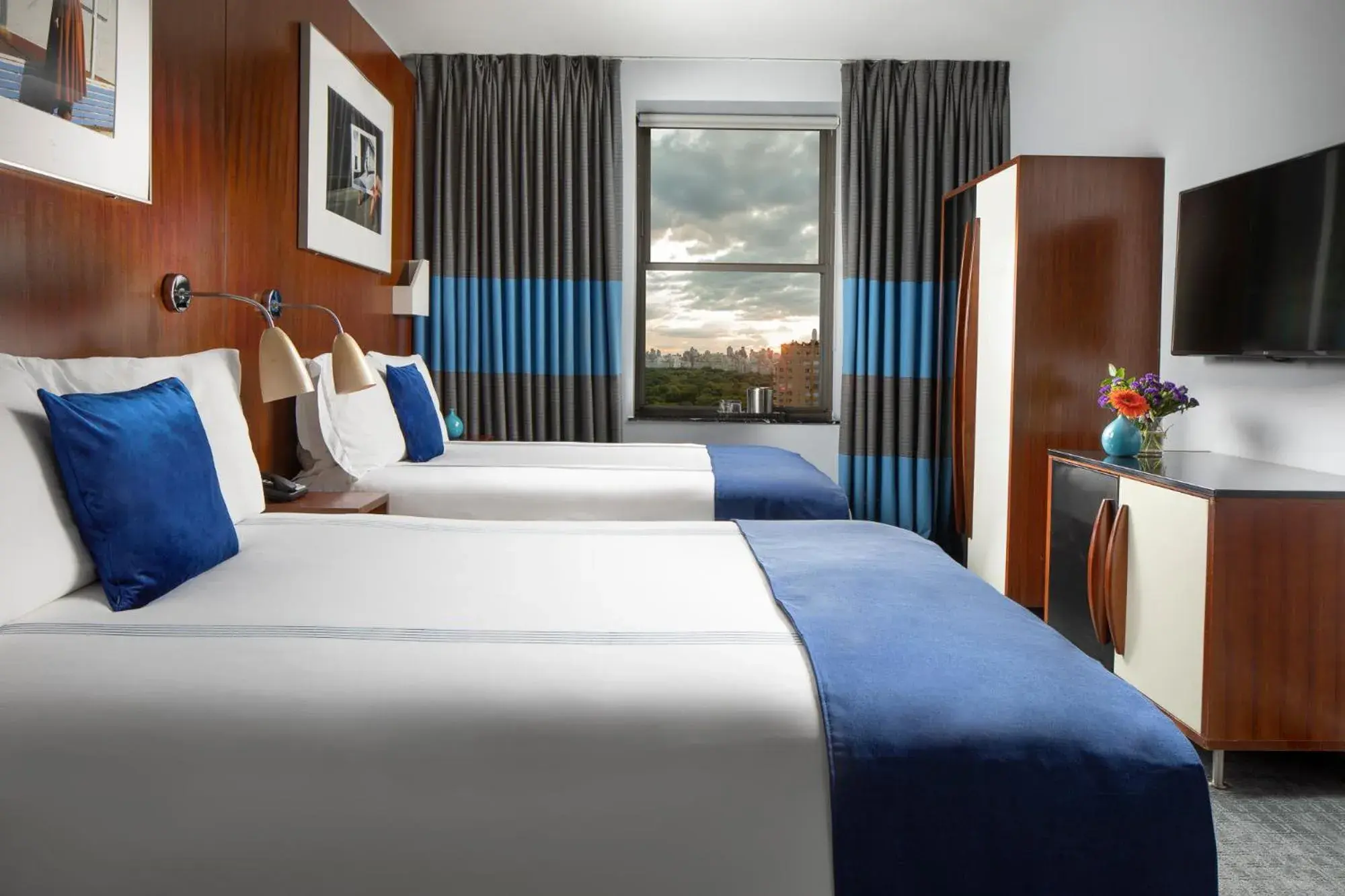 Bedroom, Bed in 6 Columbus Central Park Hotel Bedroom, Bed in 6 Columbus Central Park Hotel