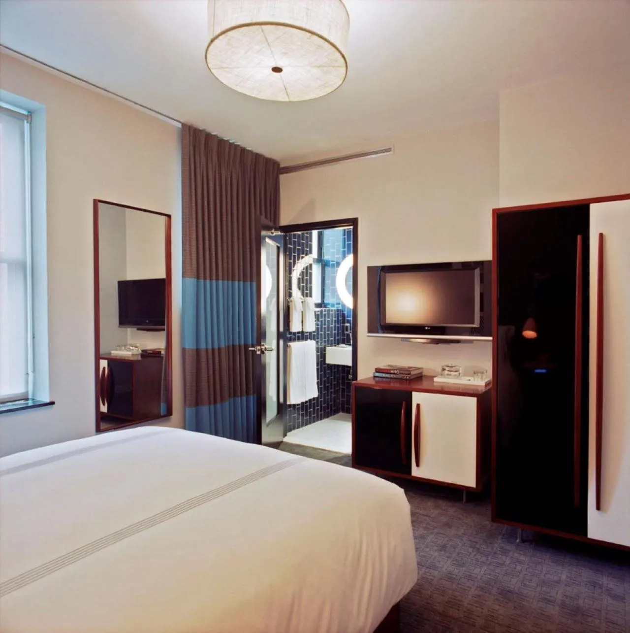 Bedroom, Bed in 6 Columbus Central Park Hotel