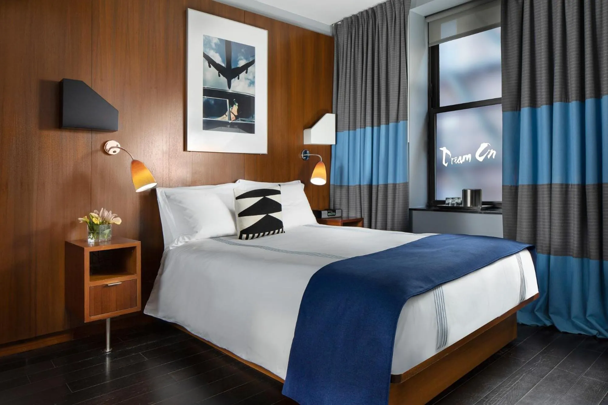 Bedroom, Bed in 6 Columbus Central Park Hotel