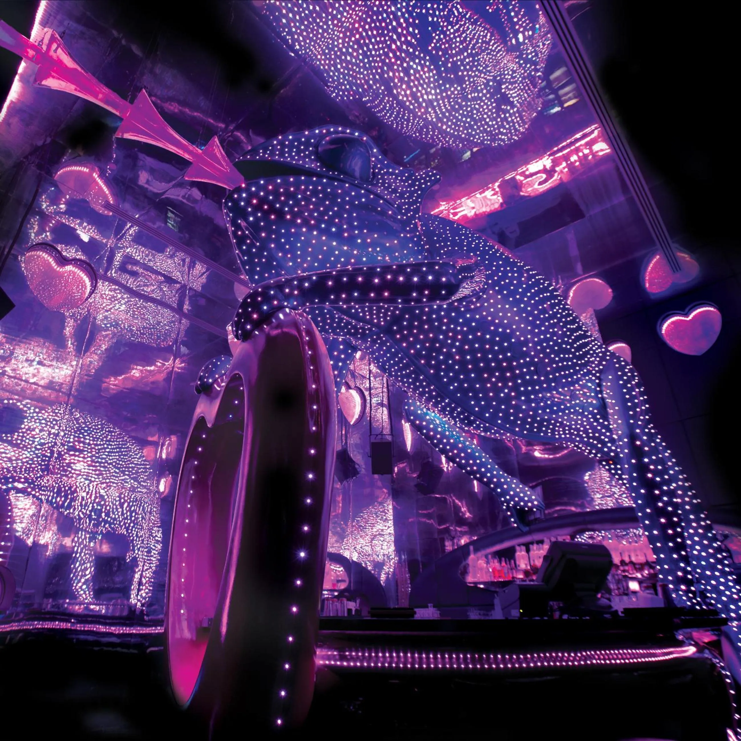 Nightclub / DJ in Social Hotel