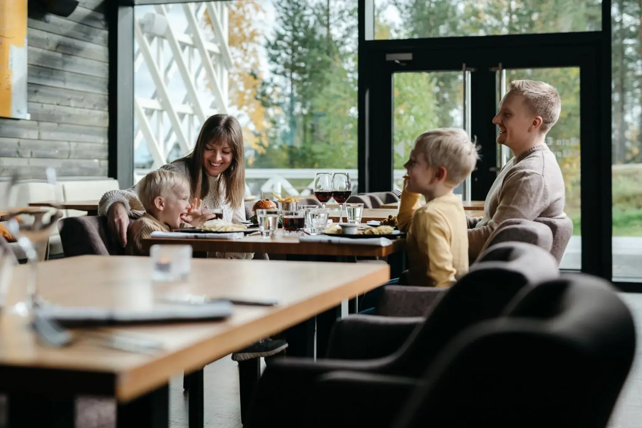 Restaurant/places to eat in Arctic TreeHouse Hotel Restaurant/places to eat in Arctic TreeHouse Hotel