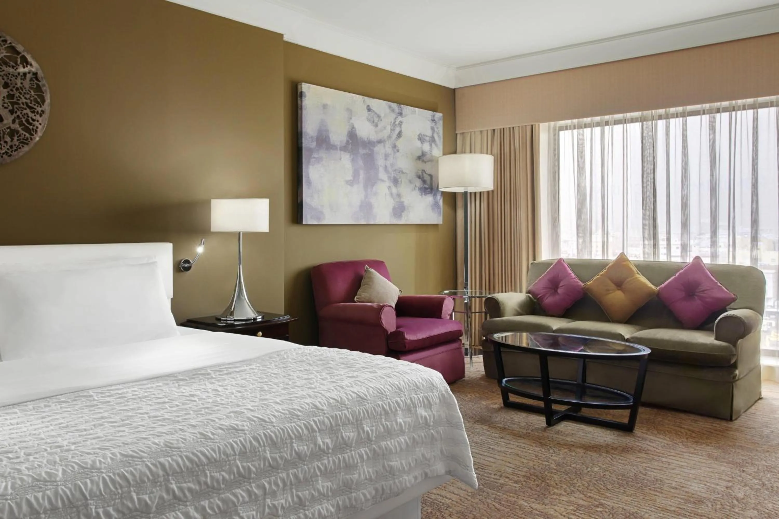 Bedroom in Le Meridien Jeddah
