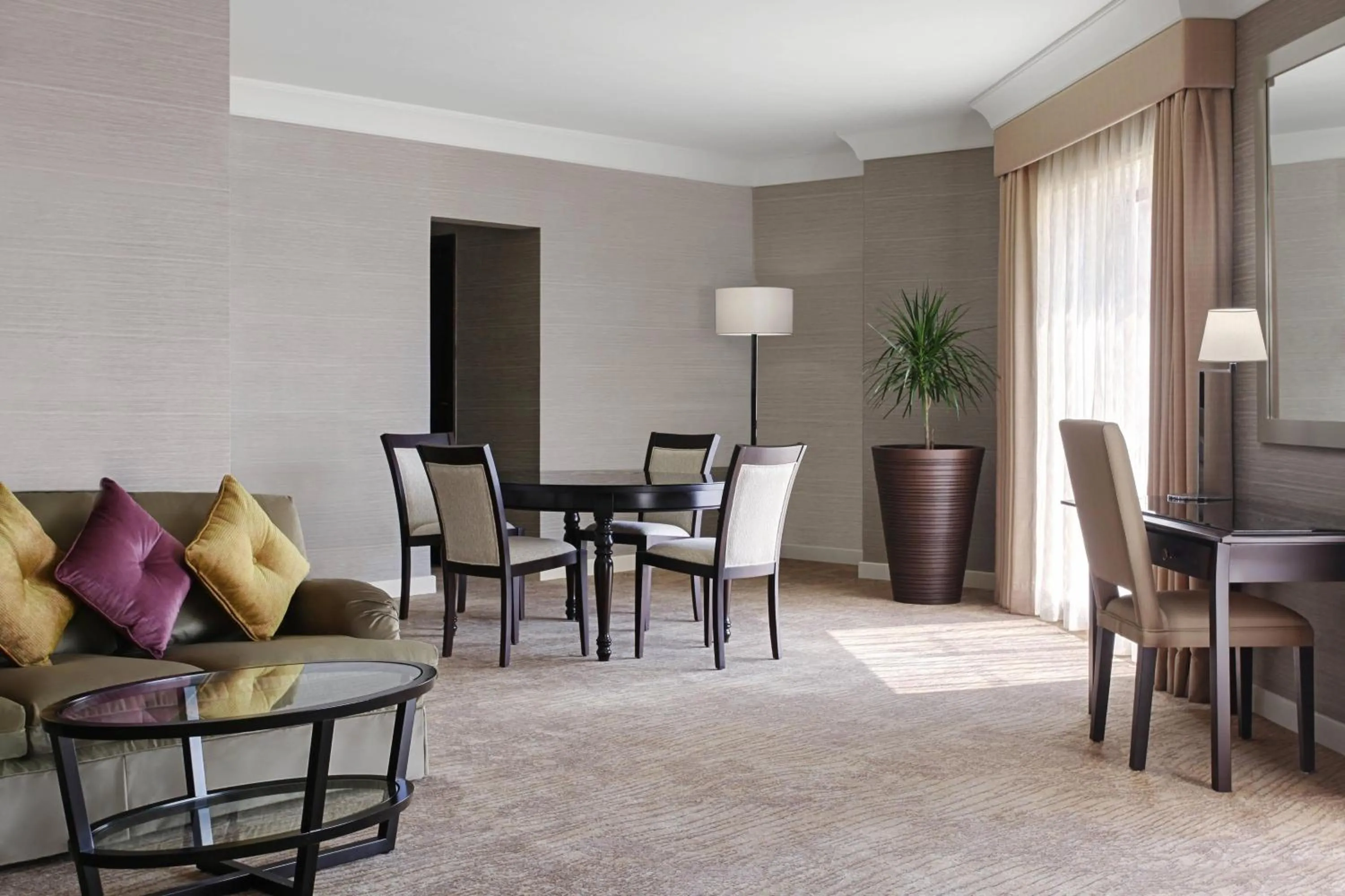 Living room, Seating Area in Le Meridien Jeddah