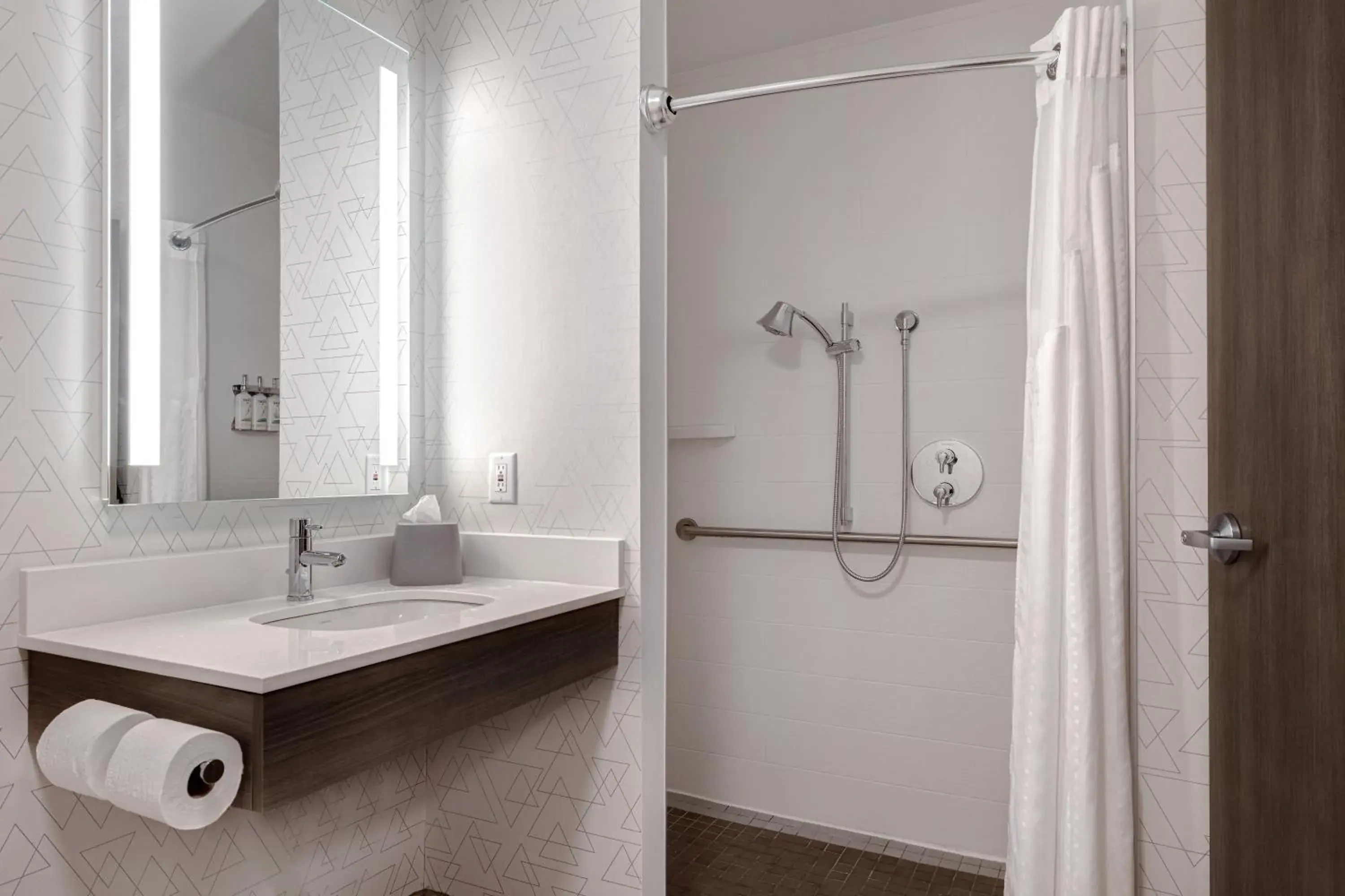 King Suite - Disability Access in Holiday Inn Express Hotel & Suites Moab by IHG King Suite - Disability Access in Holiday Inn Express Hotel & Suites Moab by IHG