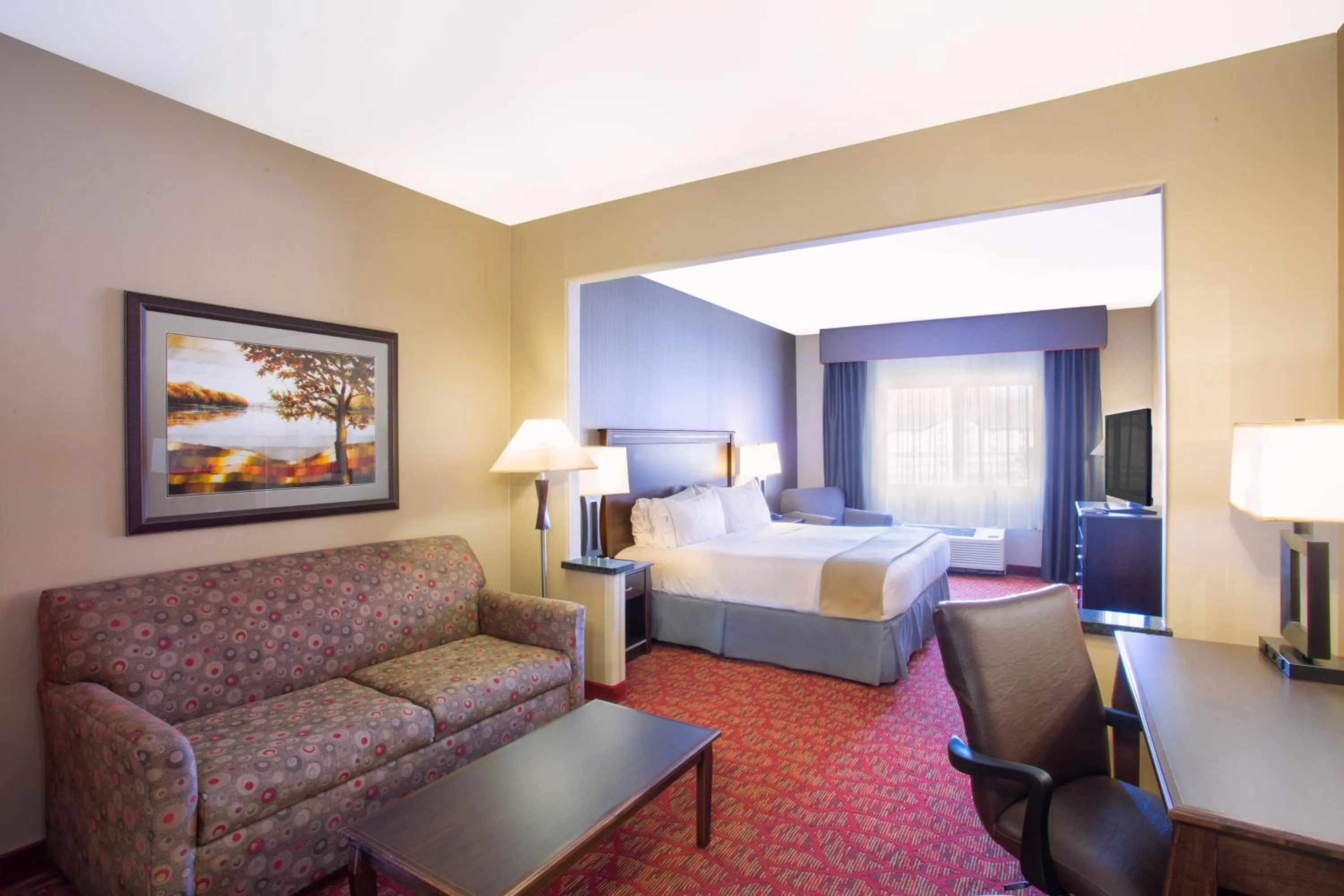 Photo of the whole room, Bed in Holiday Inn Express Hotel & Suites Moab by IHG