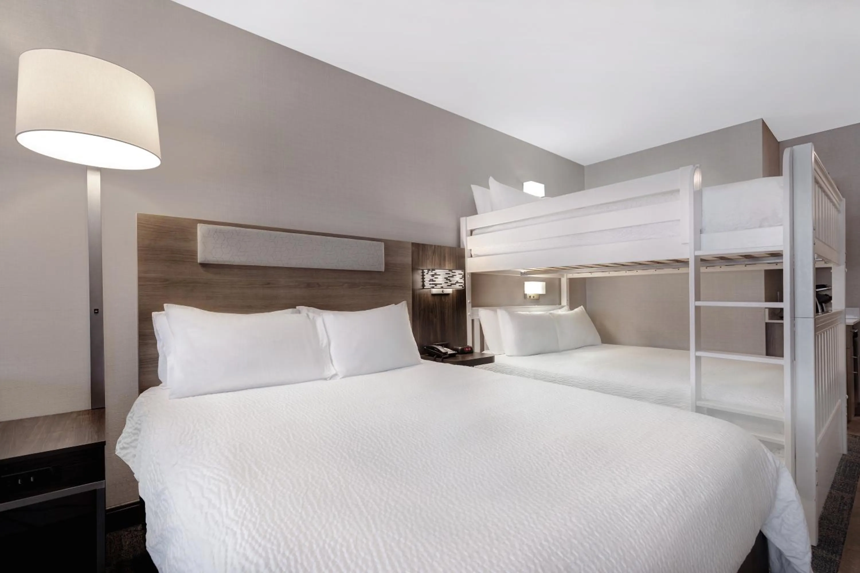 Bedroom, Bed in Holiday Inn Express Hotel & Suites Moab by IHG