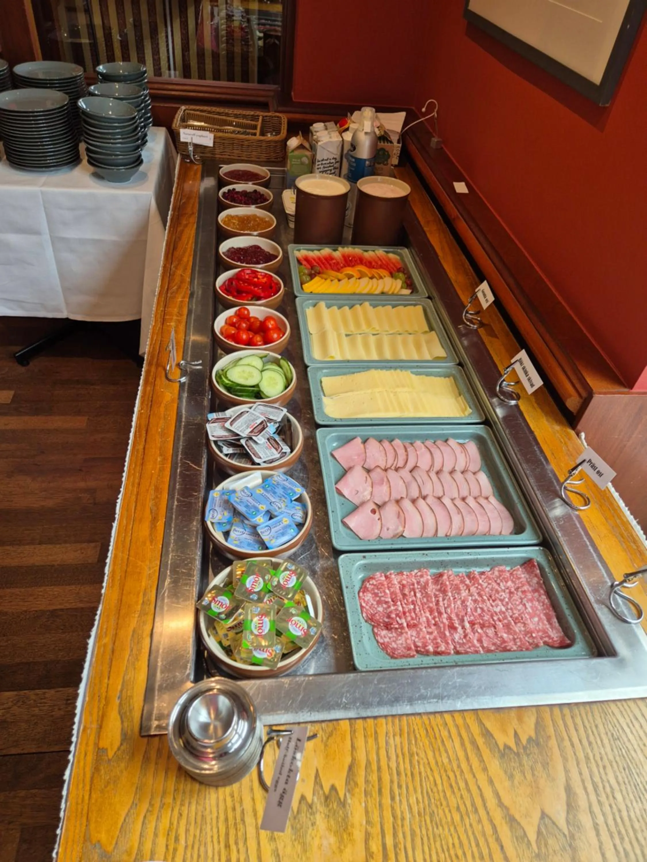 Buffet breakfast in Hotel Bishops Arms Lund