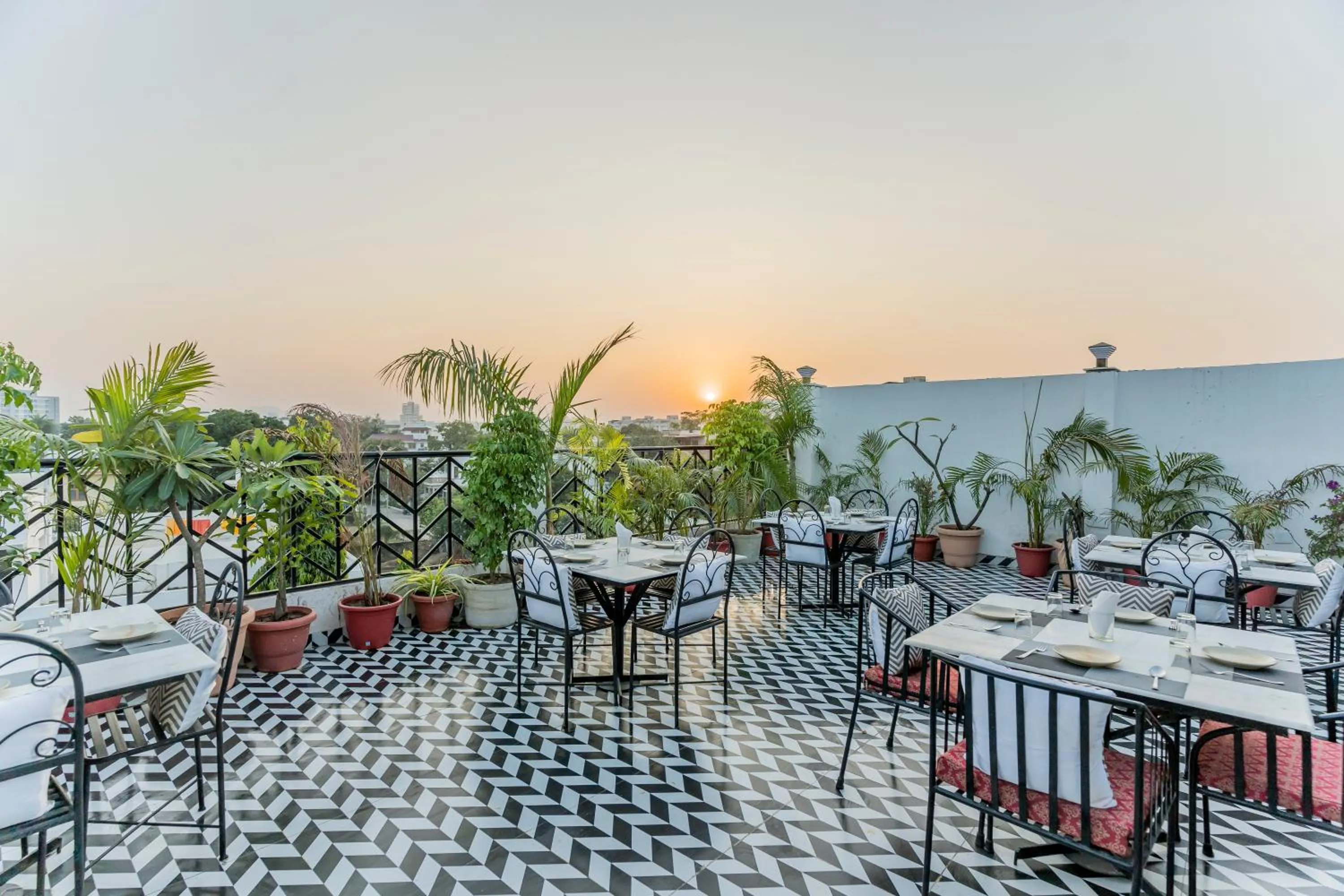 Restaurant/places to eat in Wanderlust -Boutique Stay