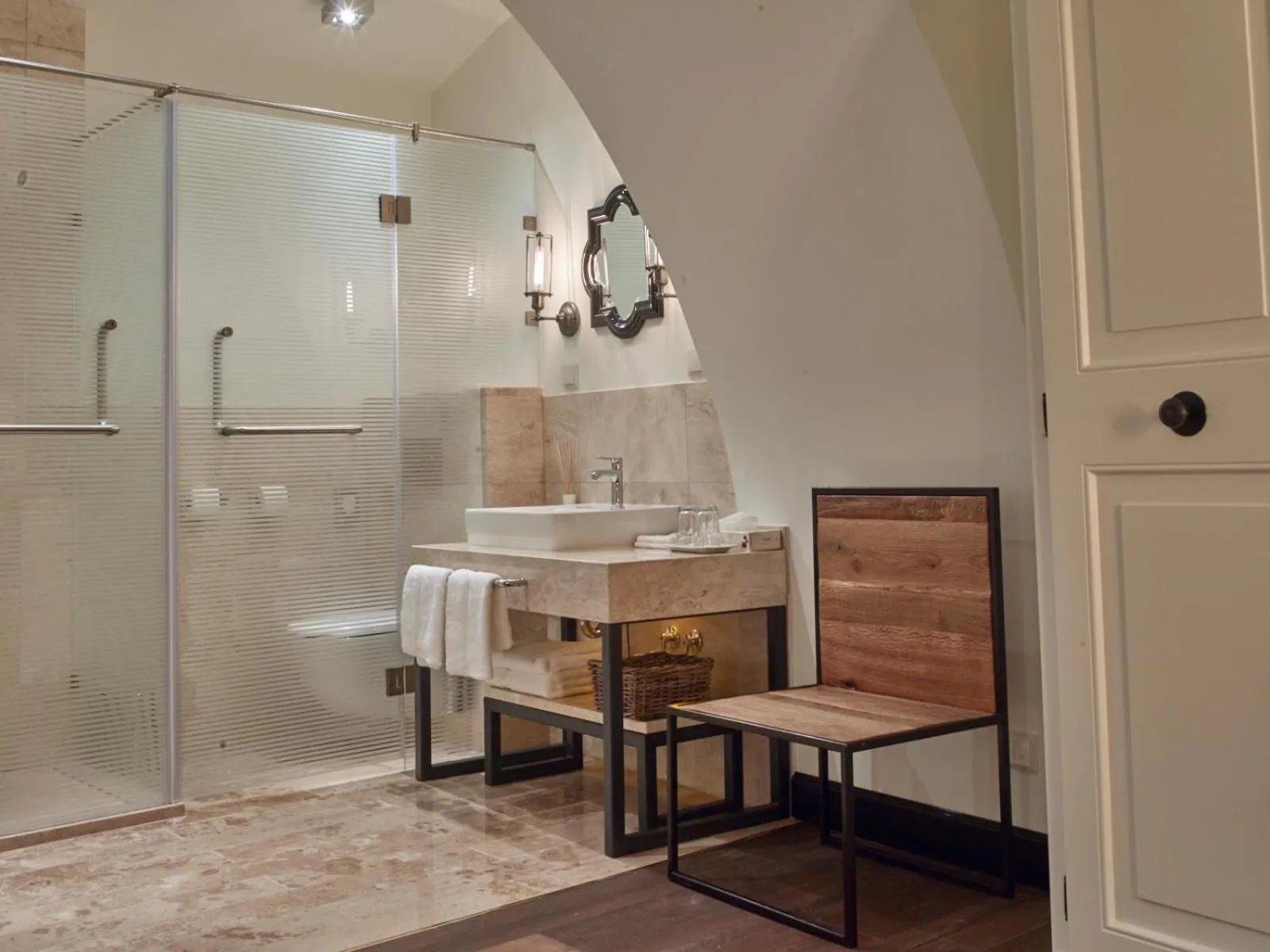 Shower in PEST-BUDA Design Hotel