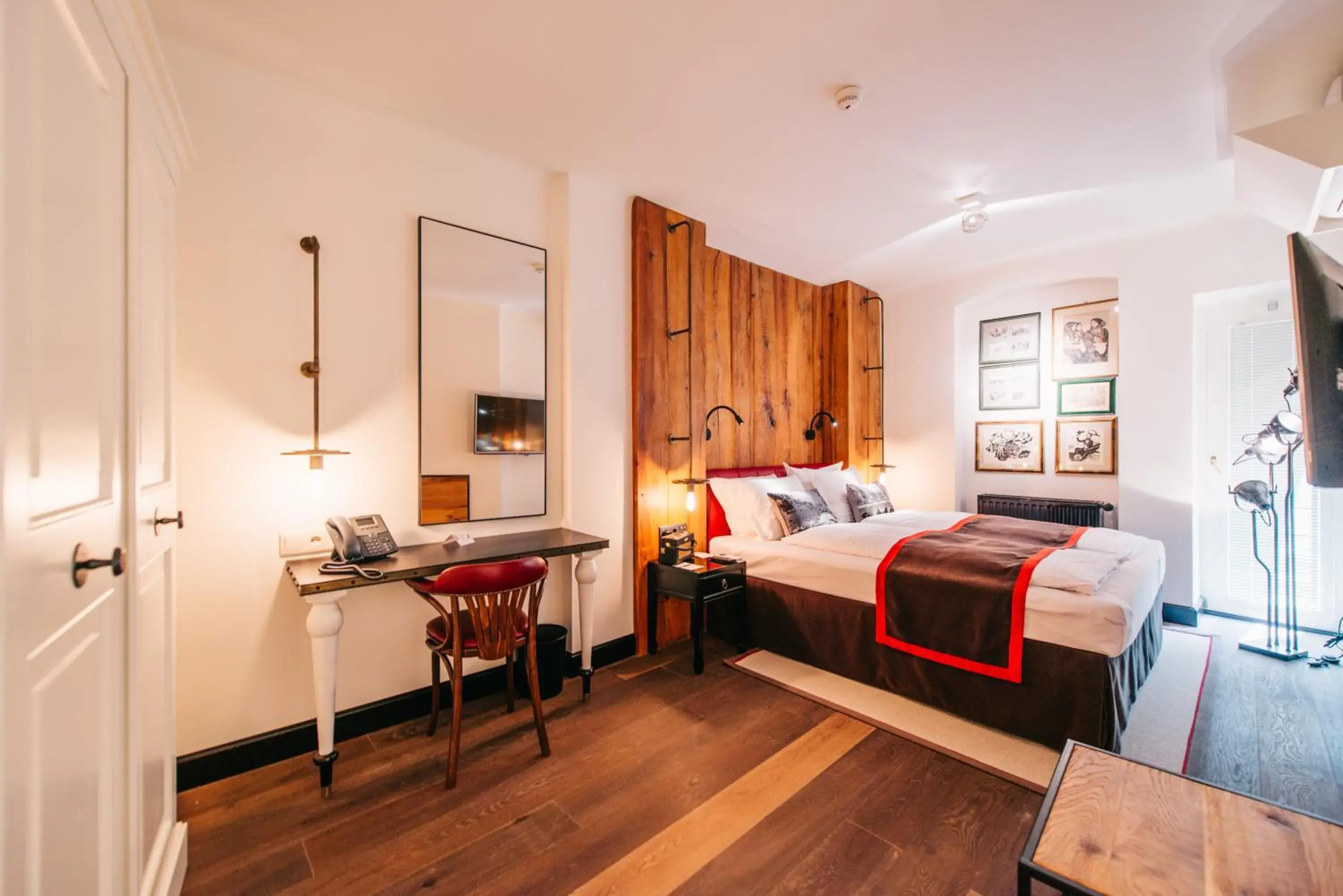 Photo of the whole room, Bed in PEST-BUDA Design Hotel Photo of the whole room, Bed in PEST-BUDA Design Hotel