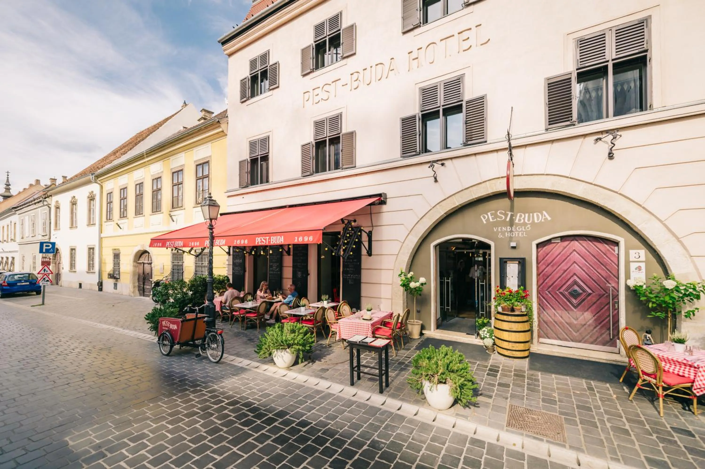 Property building in PEST-BUDA Design Hotel