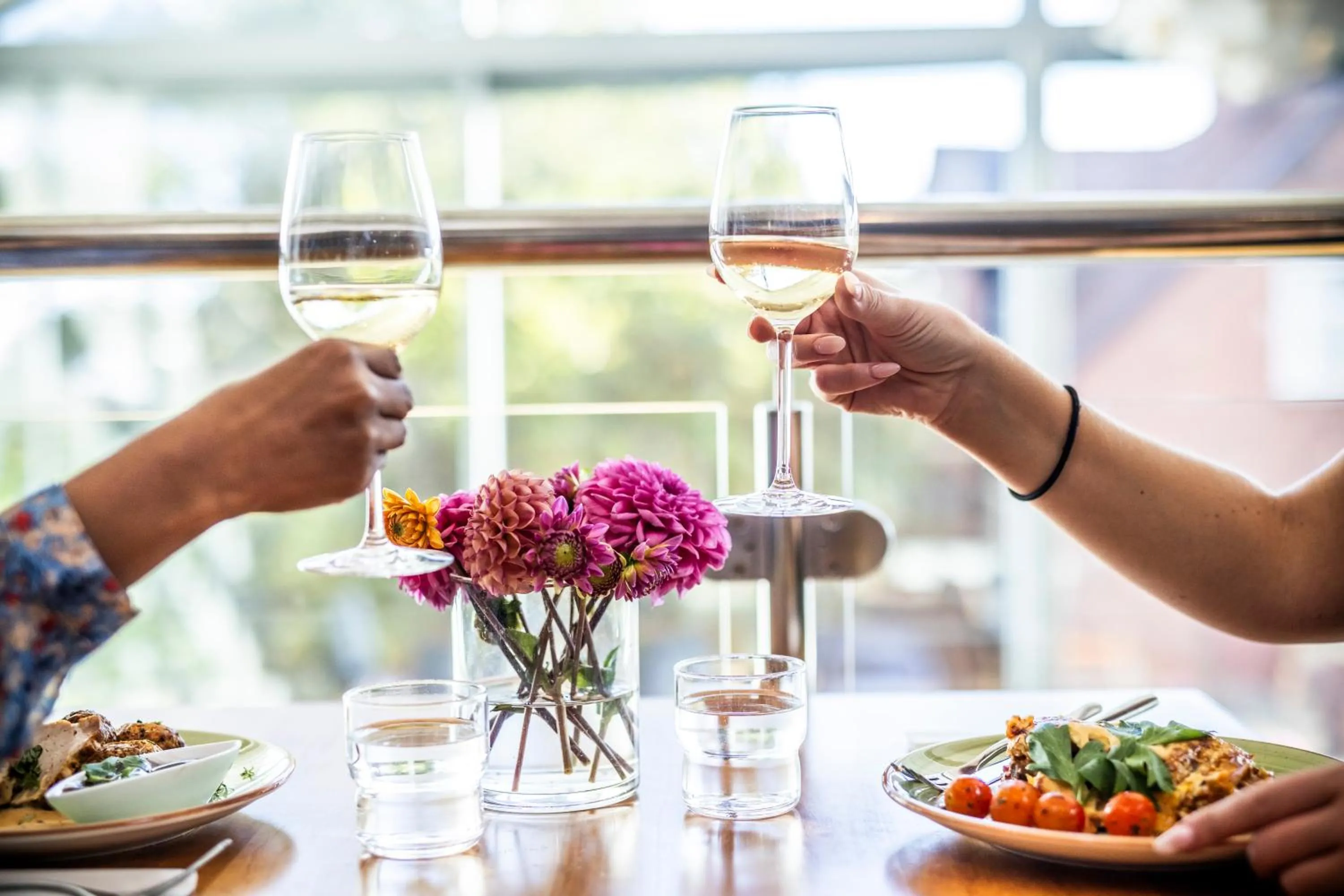 Restaurant/places to eat in First Hotel Planetstaden