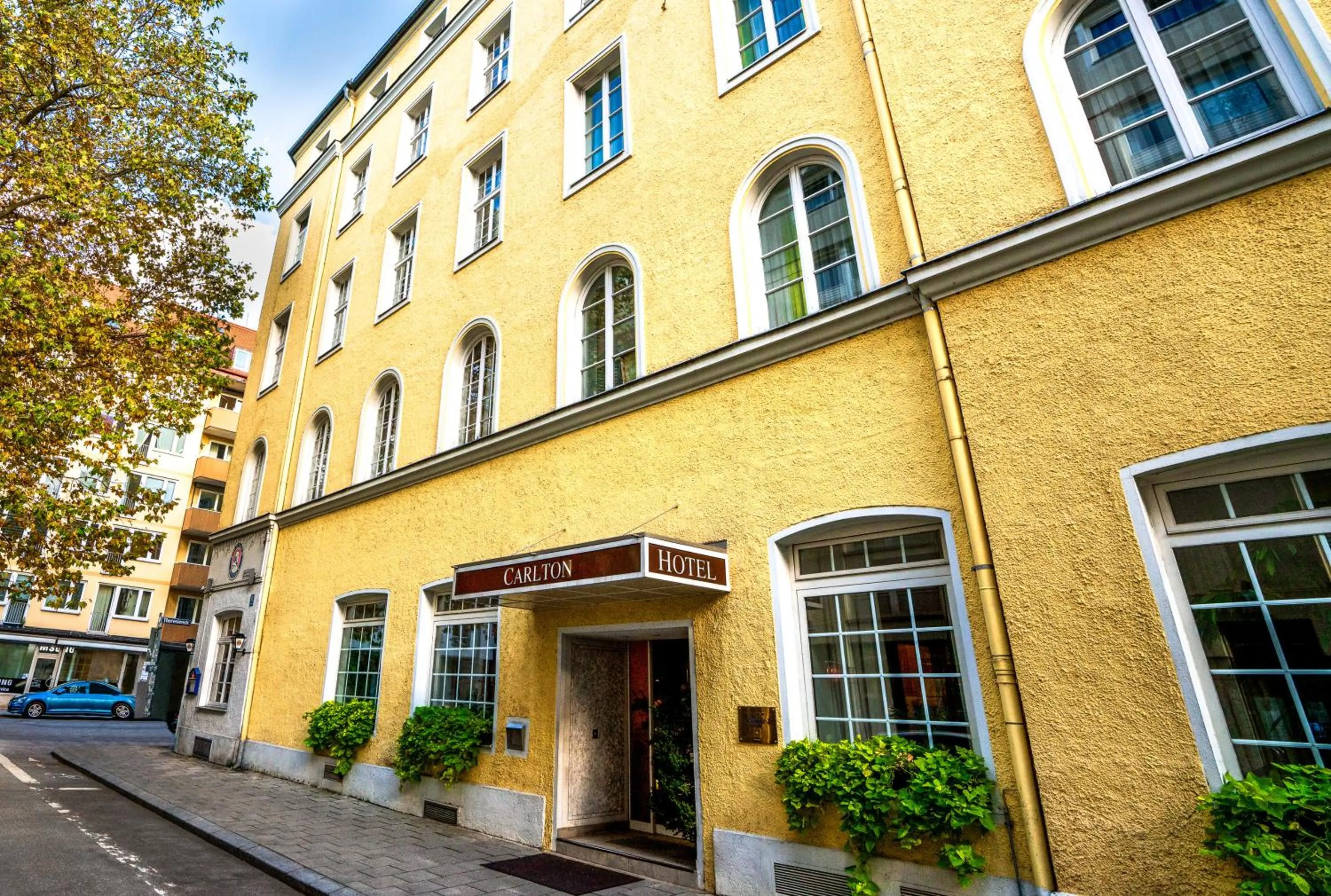 Property building in Hotel Carlton Munich