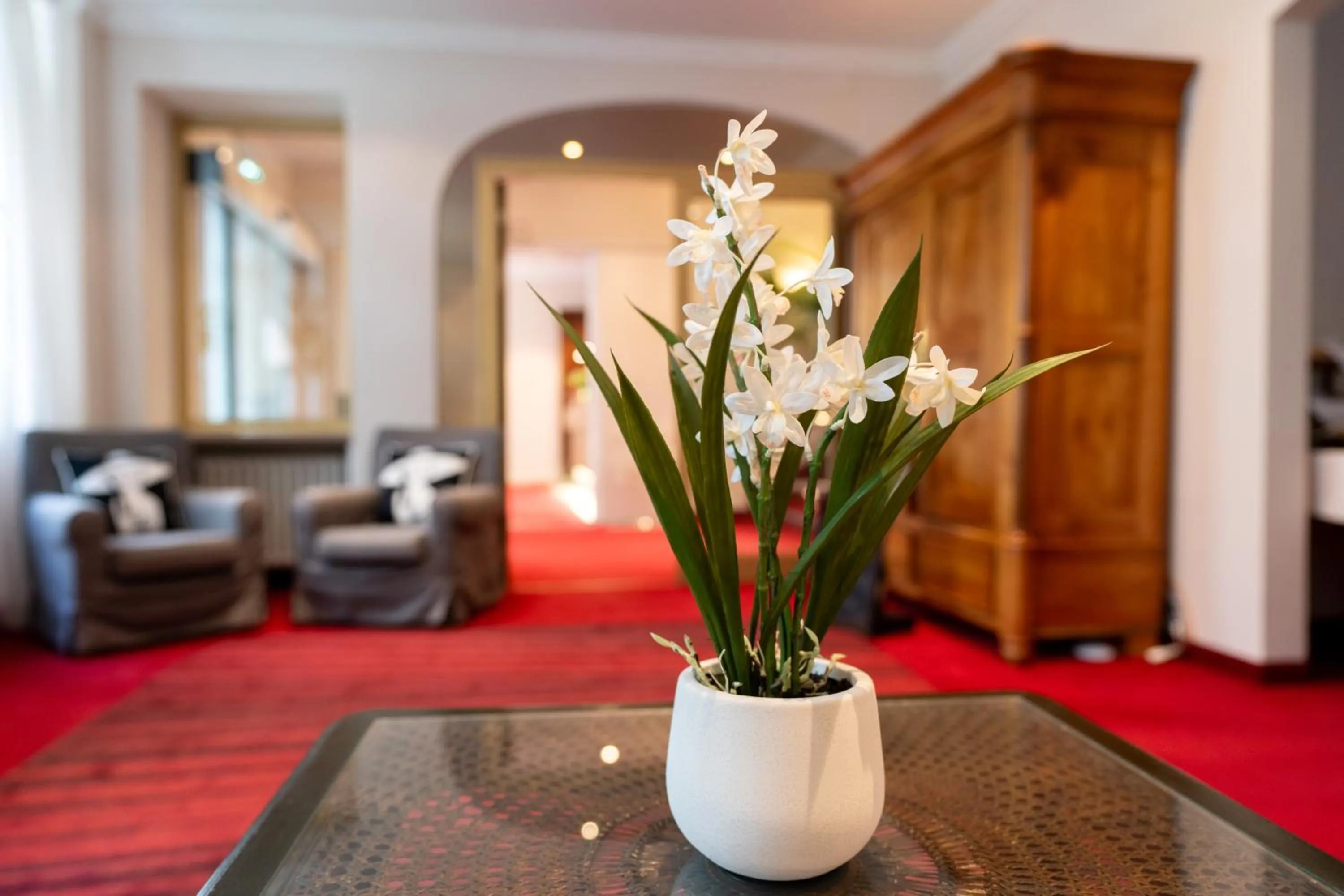 Lobby or reception in Hotel Carlton Munich