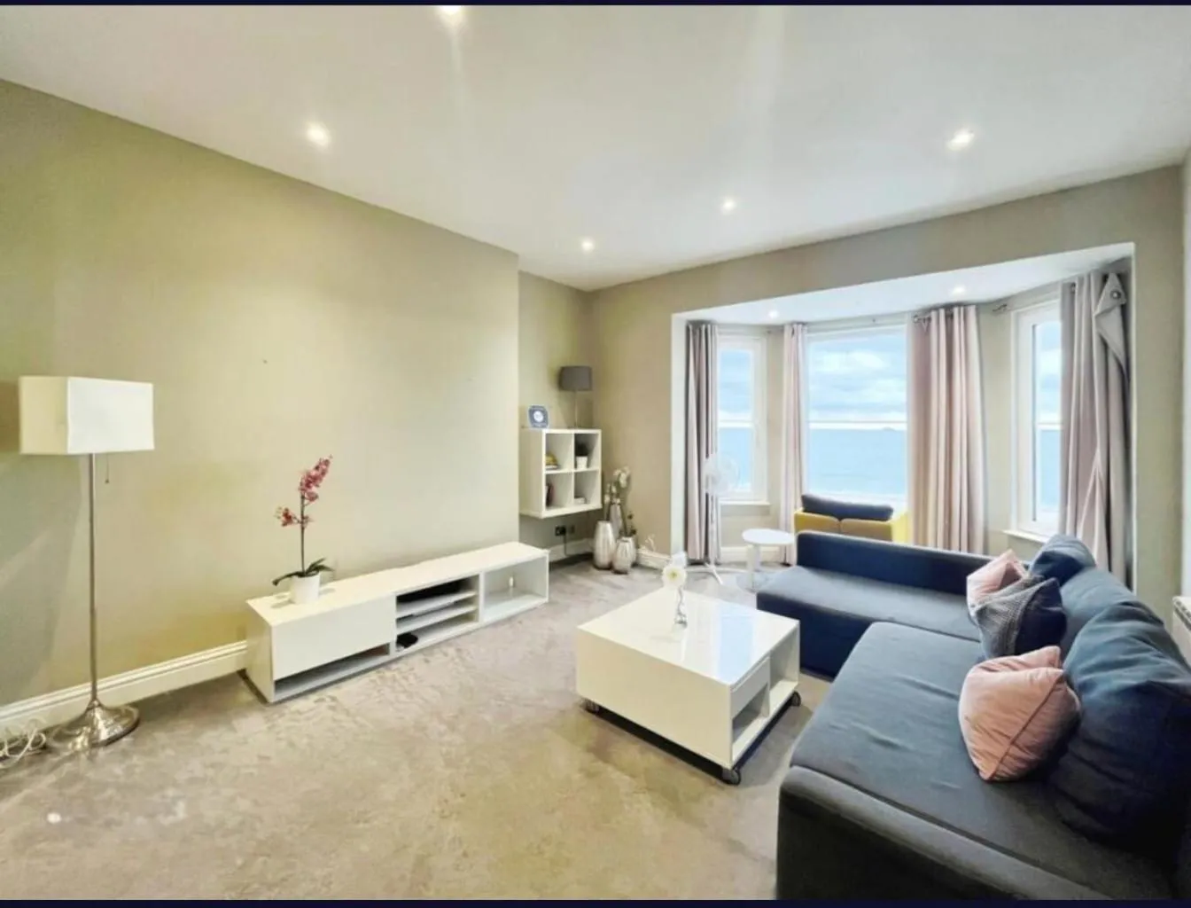 Stones Throw From The Beach - Stunning Sea View