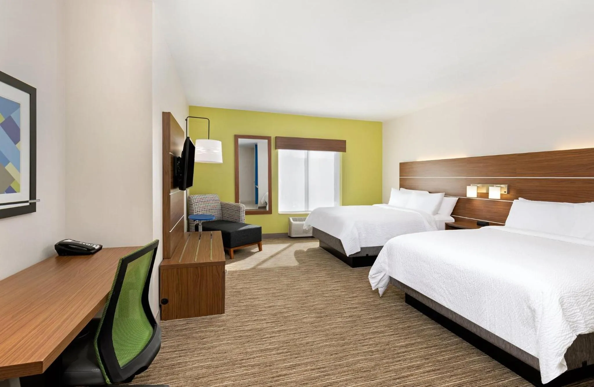 Photo of the whole room, Bed in Holiday Inn Express Hotel & Suites Birmingham - Inverness 280 by IHG