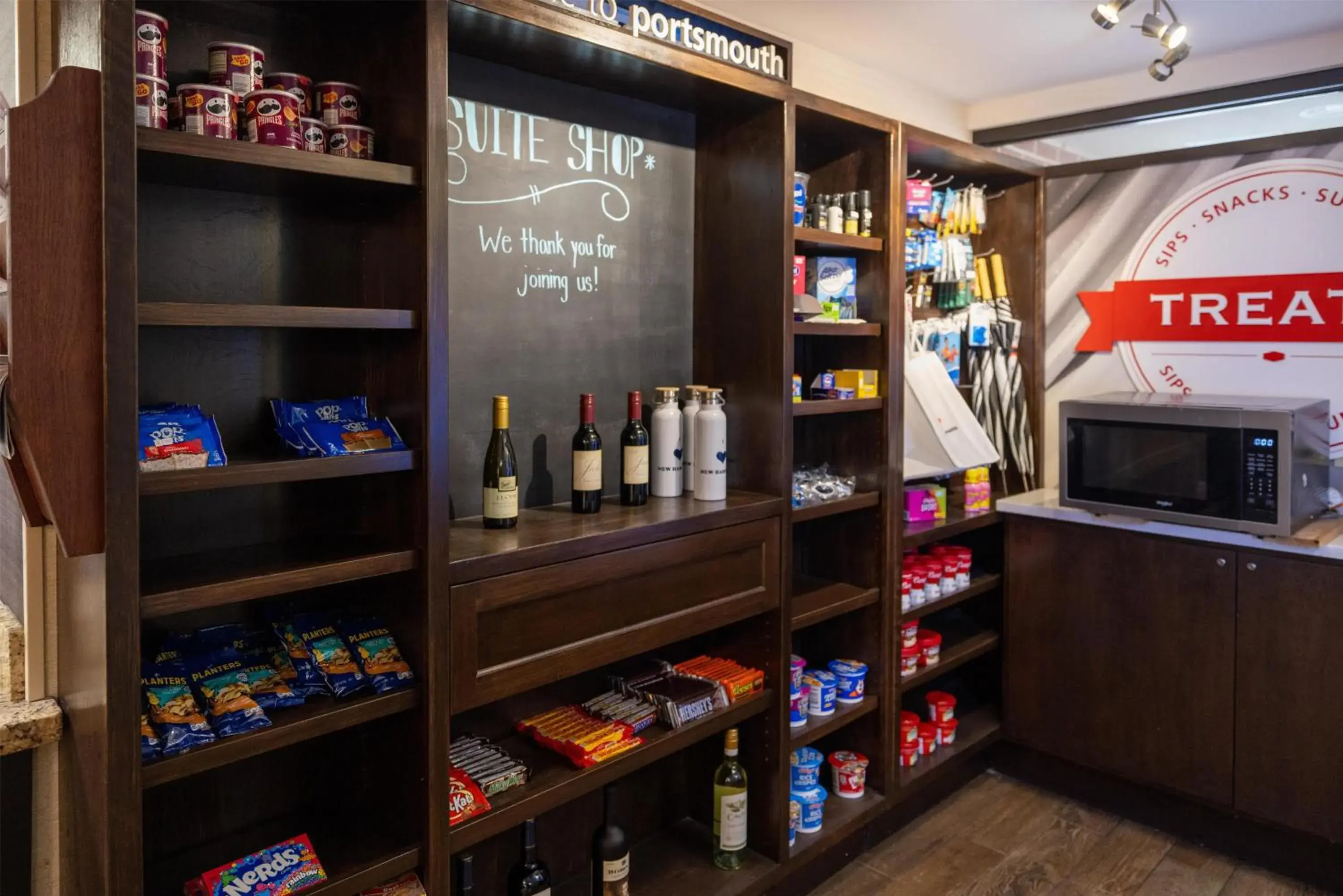 Restaurant/places to eat in Hampton Inn Portsmouth Central Restaurant/places to eat in Hampton Inn Portsmouth Central