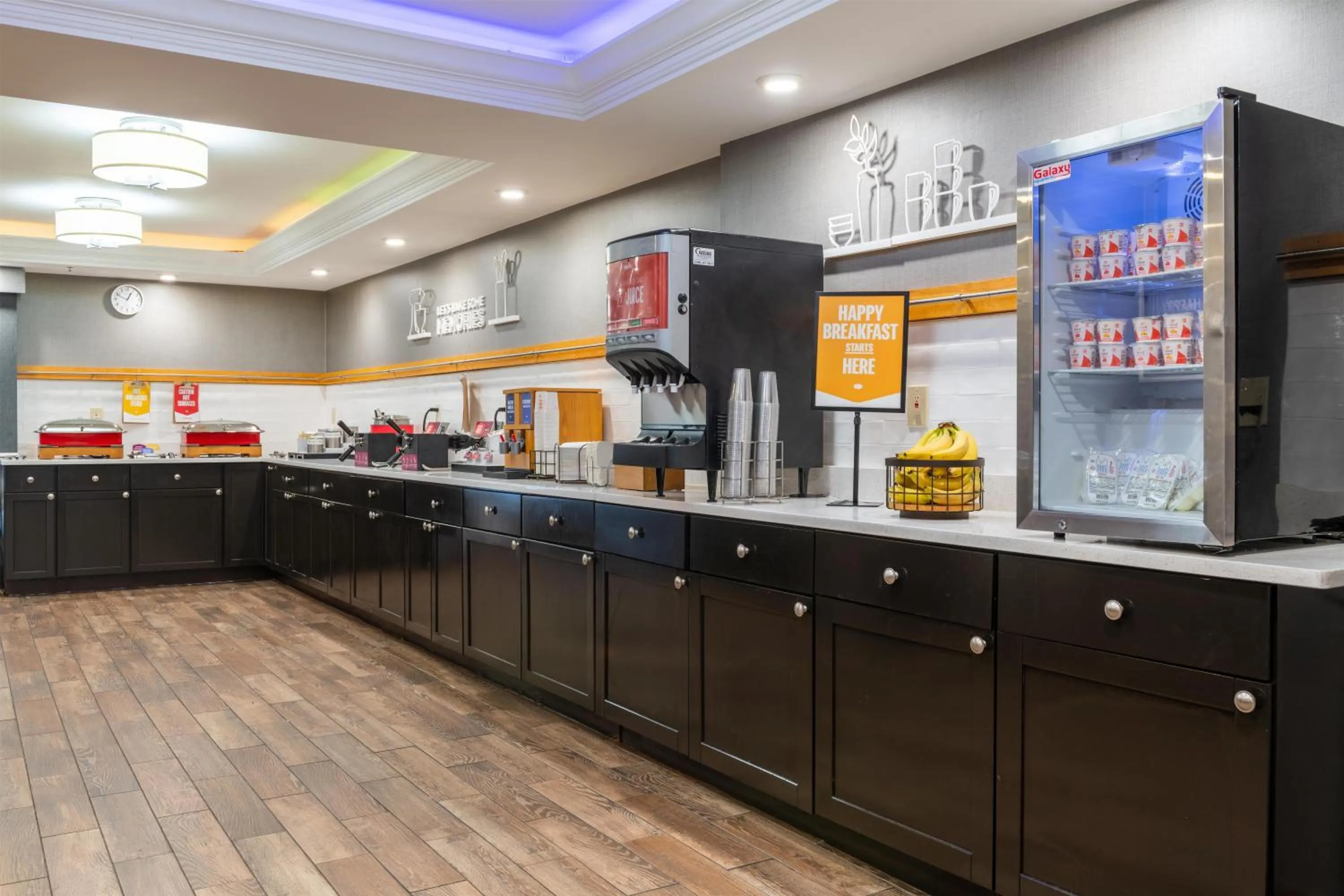 Breakfast in Hampton Inn Portsmouth Central