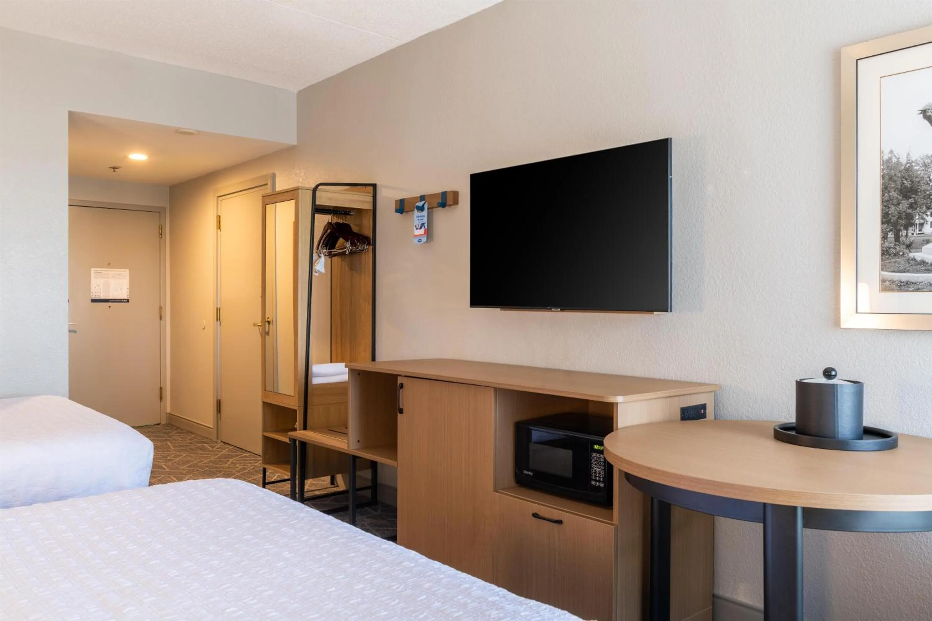 Bed in Hampton Inn Portsmouth Central