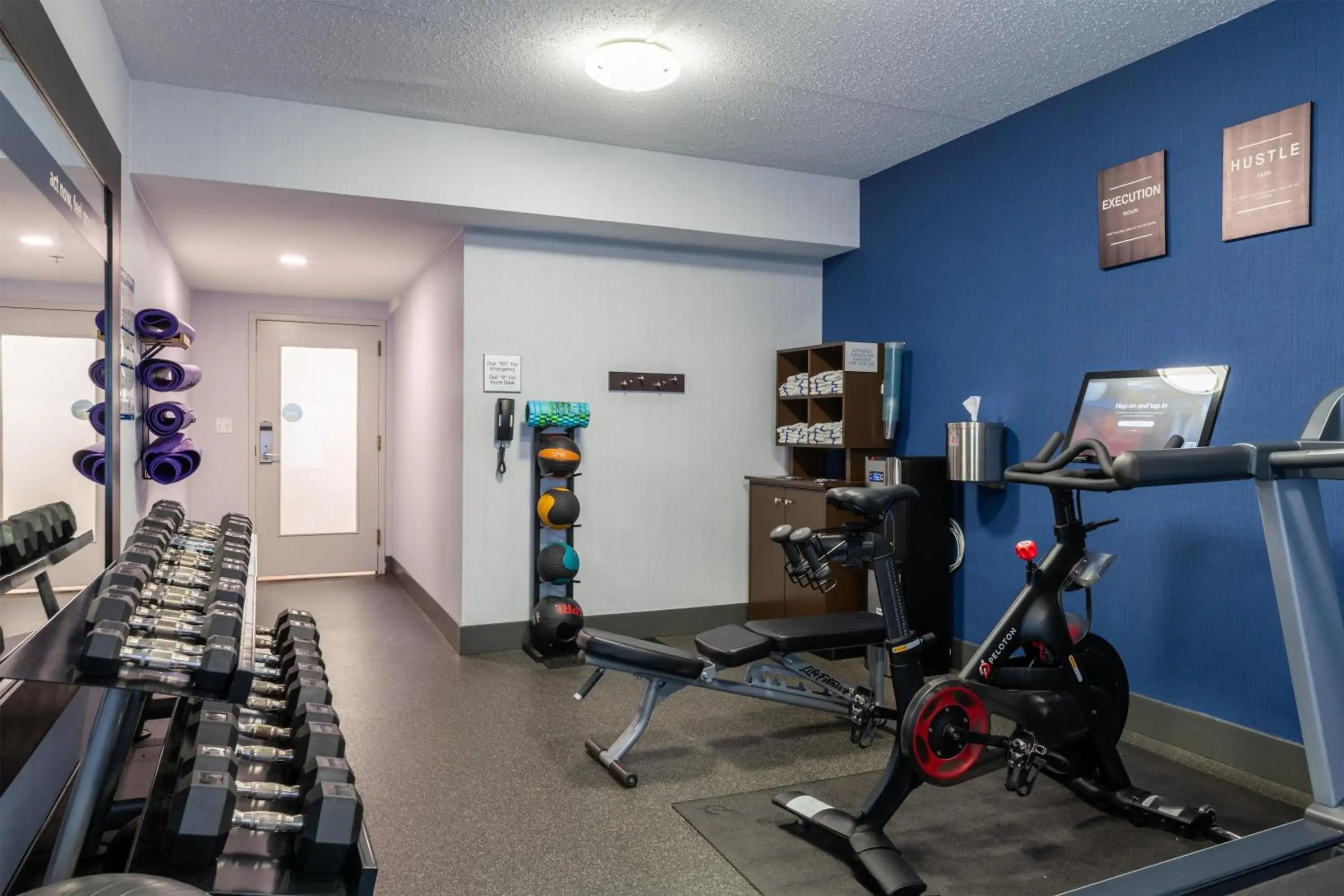 Fitness centre/facilities in Hampton Inn Portsmouth Central Fitness centre/facilities in Hampton Inn Portsmouth Central