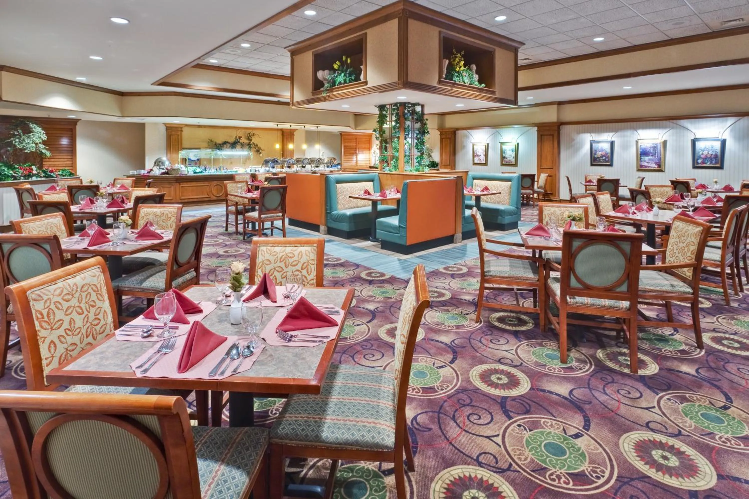 Restaurant/places to eat in Holiday Inn Memphis-University of Memphis, an IHG Hotel