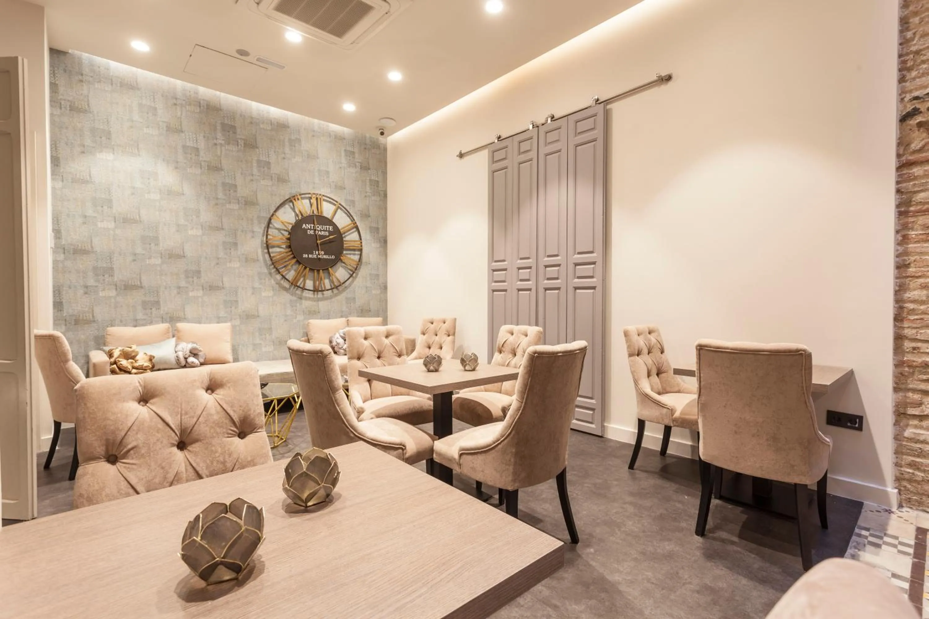 Lobby or reception in Hotel Palacete de Alamos