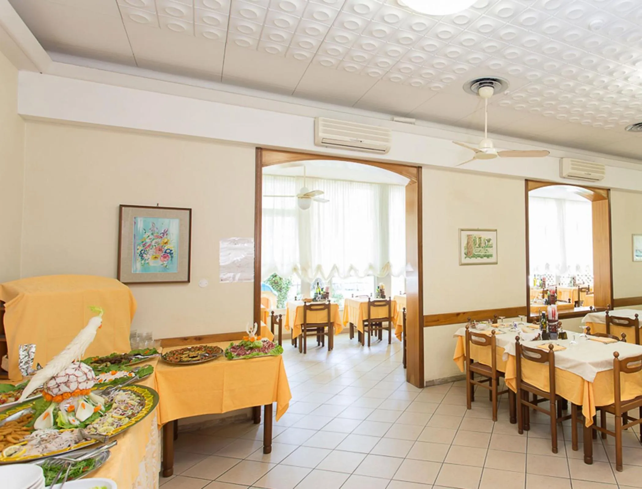 Restaurant/places to eat in Hotel Villa Ombrosa