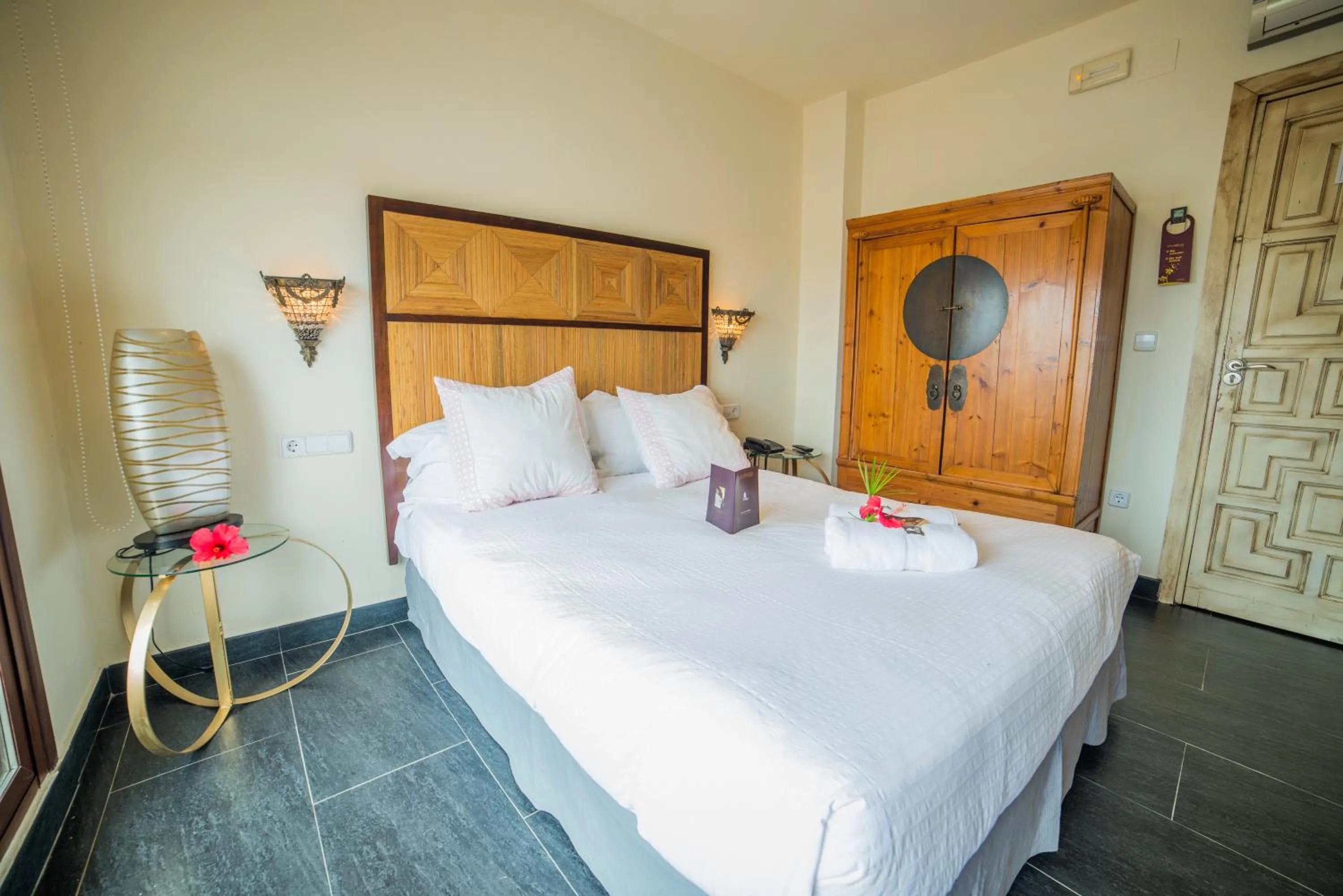 Bed in Hotel Boutique Varadero