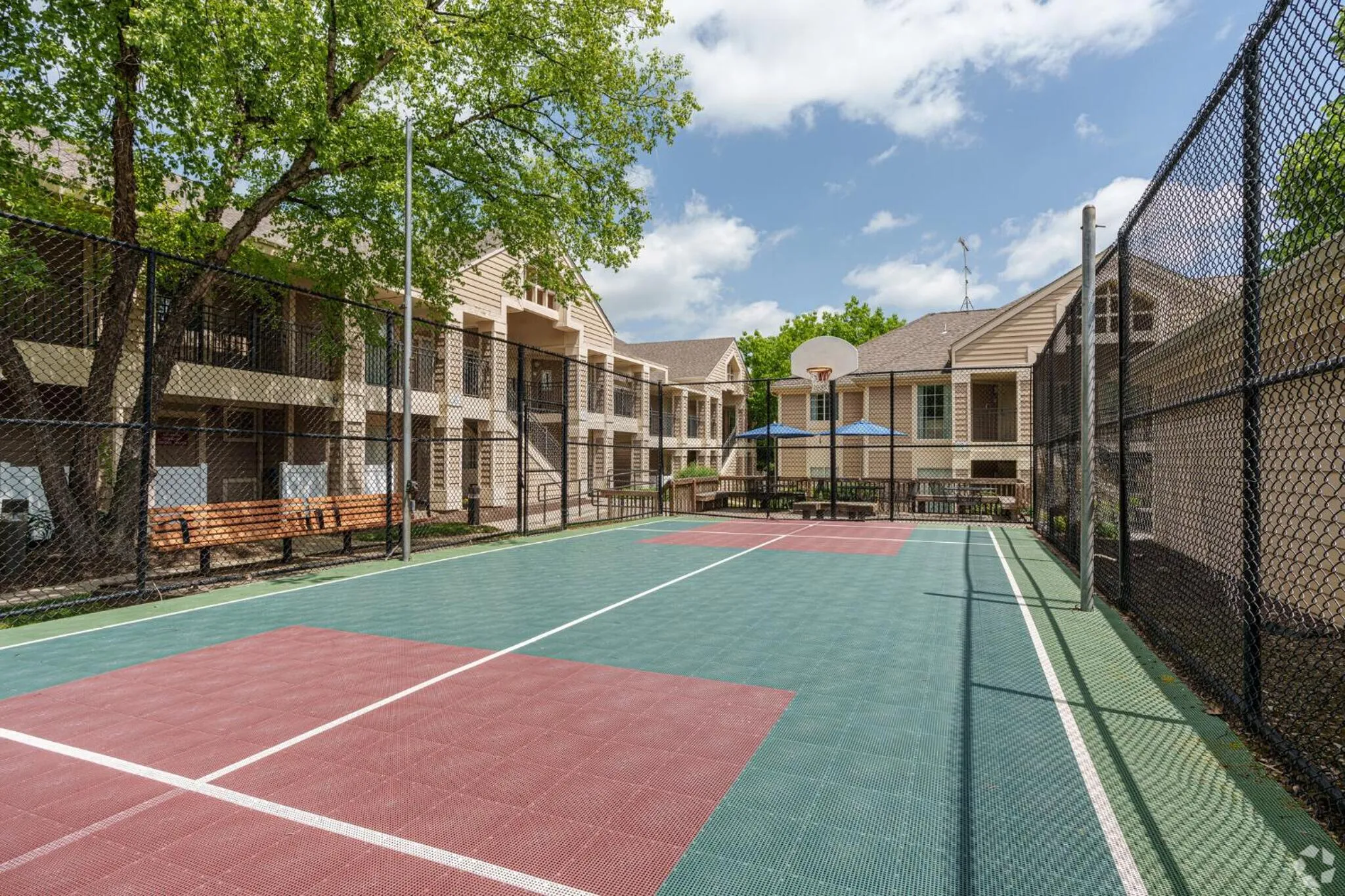 Avia Residences on Lincoln - Extended Stay