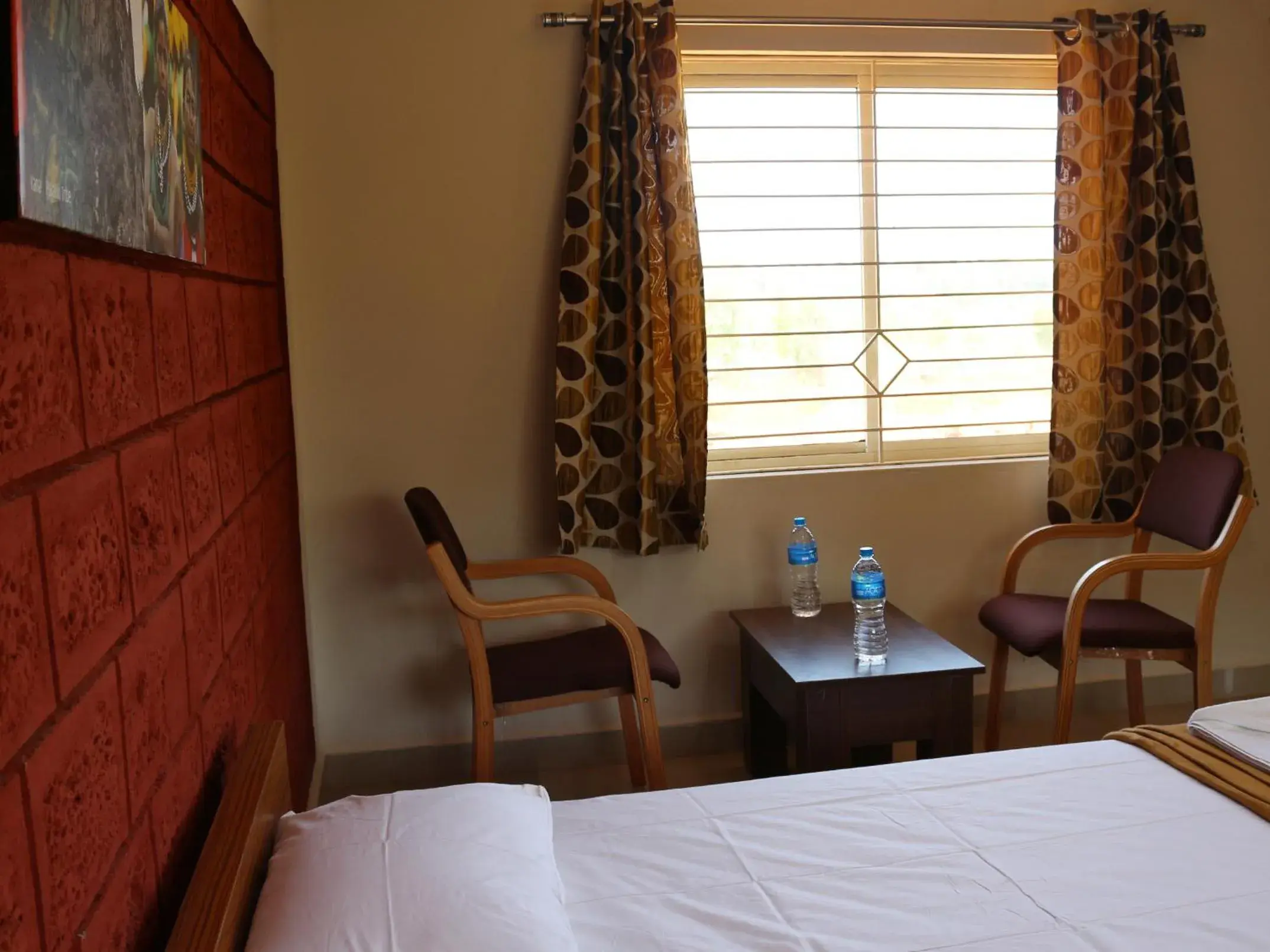 Property building, Bed in Kinara Stay Property building, Bed in Kinara Stay