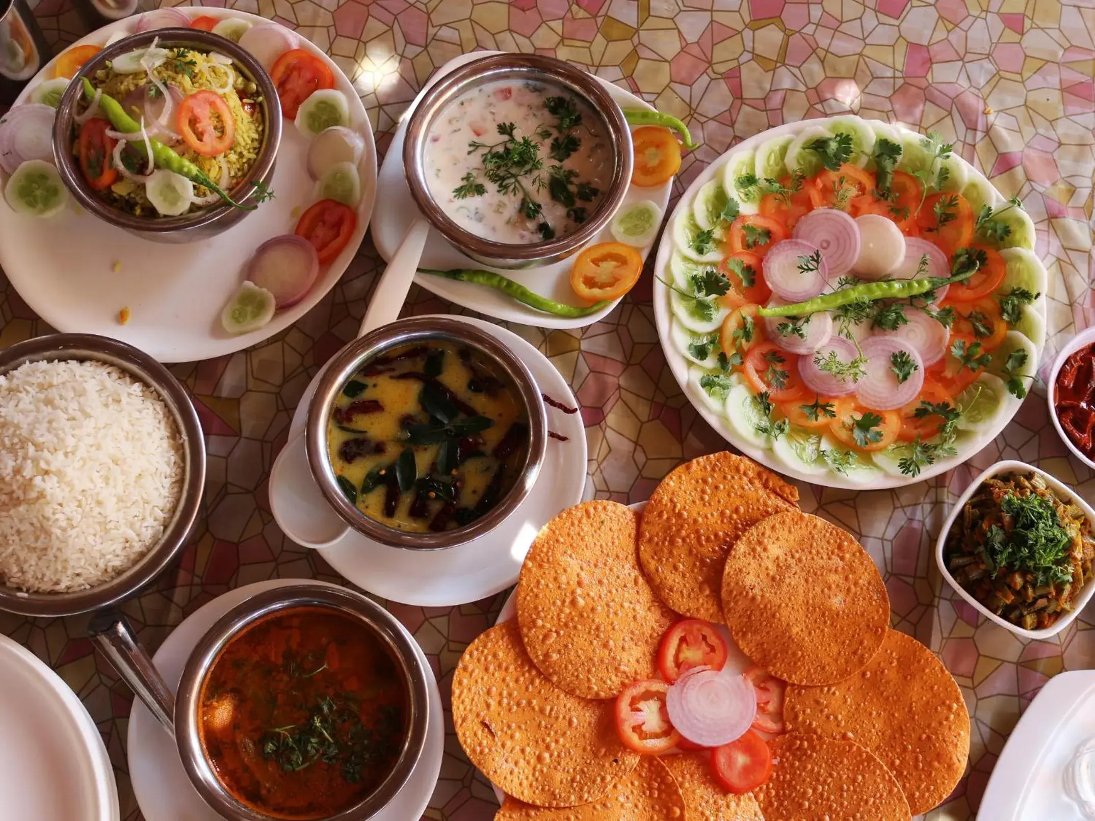 Restaurant/places to eat in Kinara Stay Restaurant/places to eat in Kinara Stay