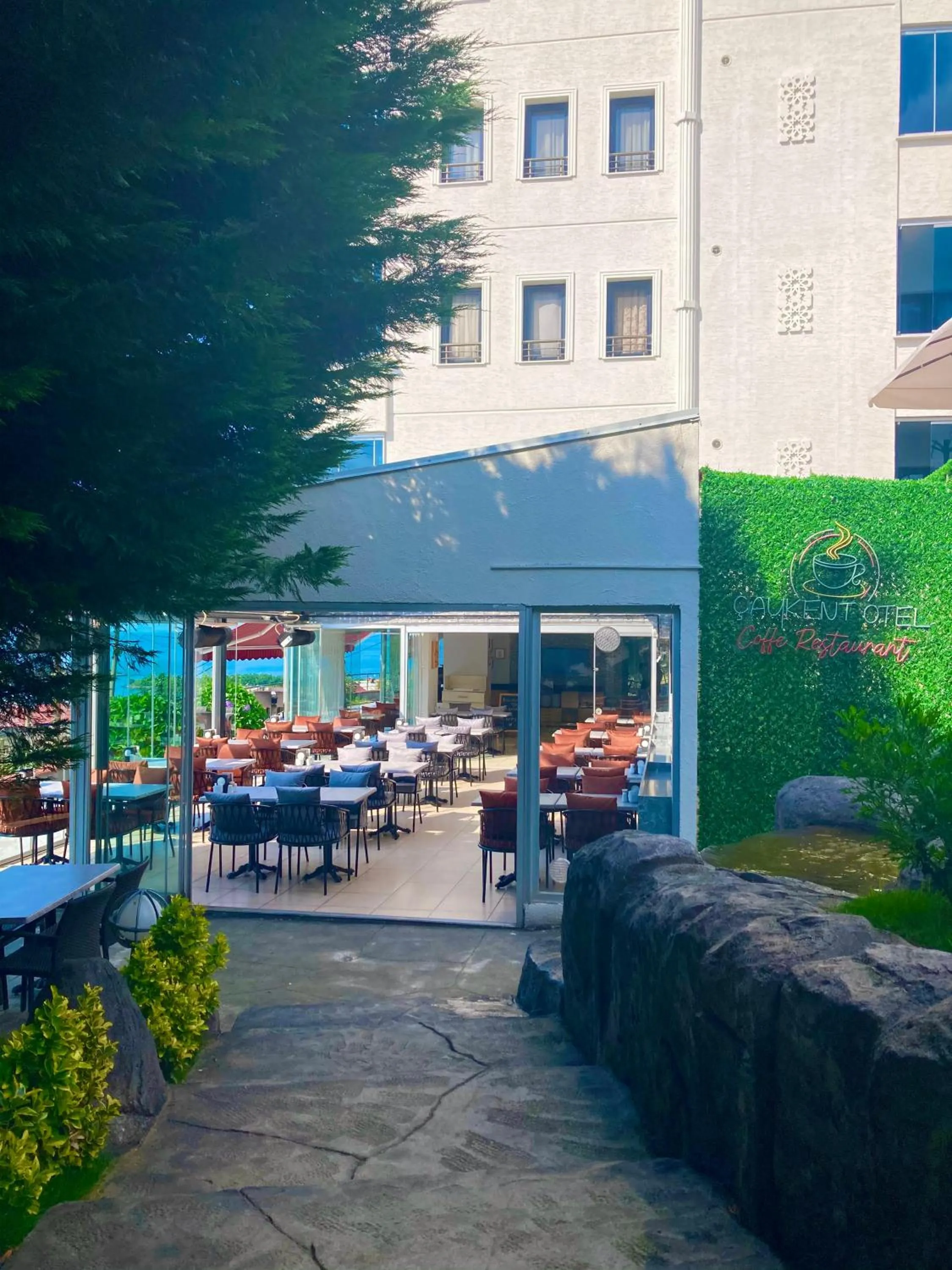 Restaurant/Places to Eat in Caykent Suites Deluxe Hotel