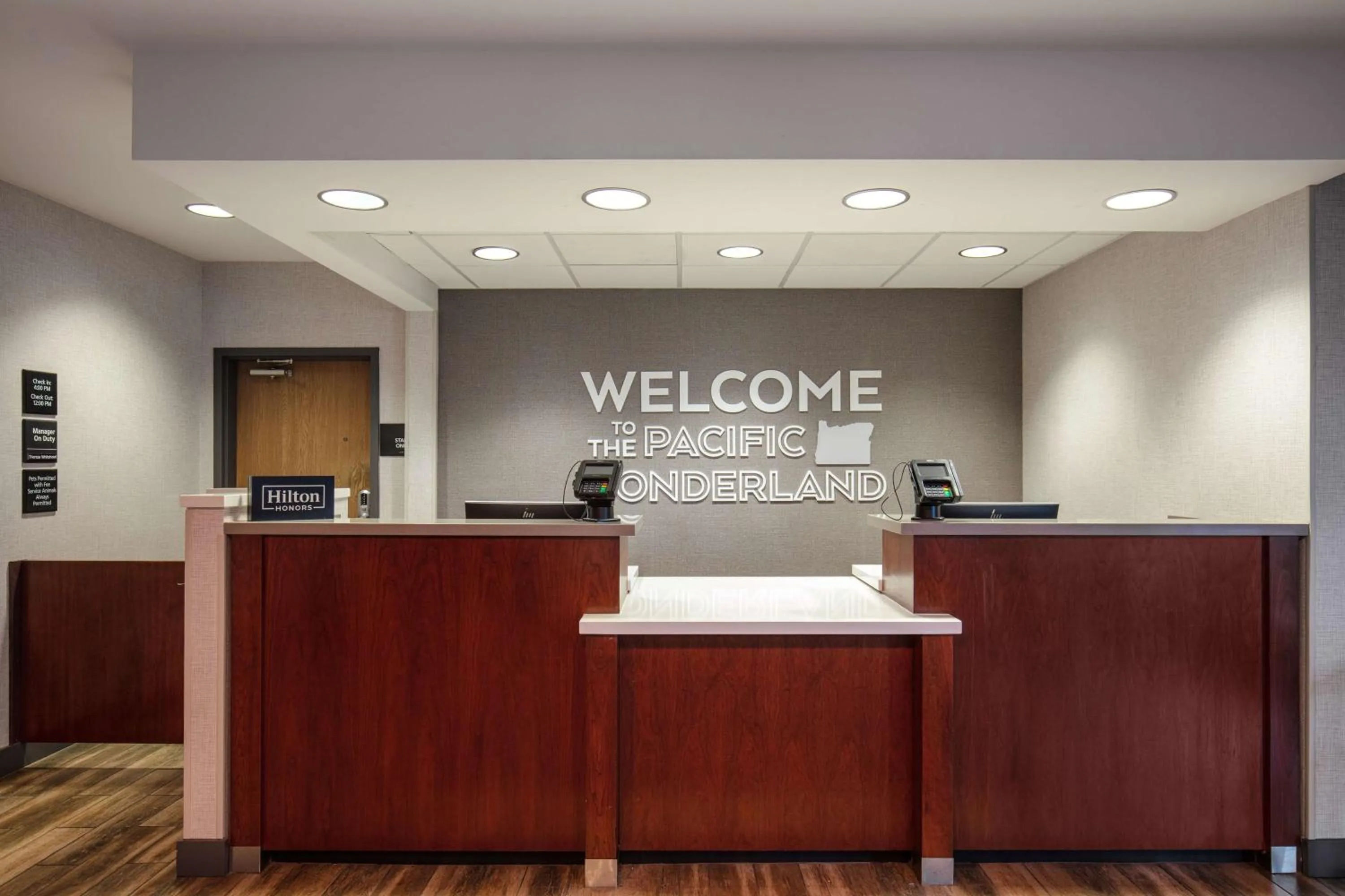 Lobby or reception in Hampton Inn Medford