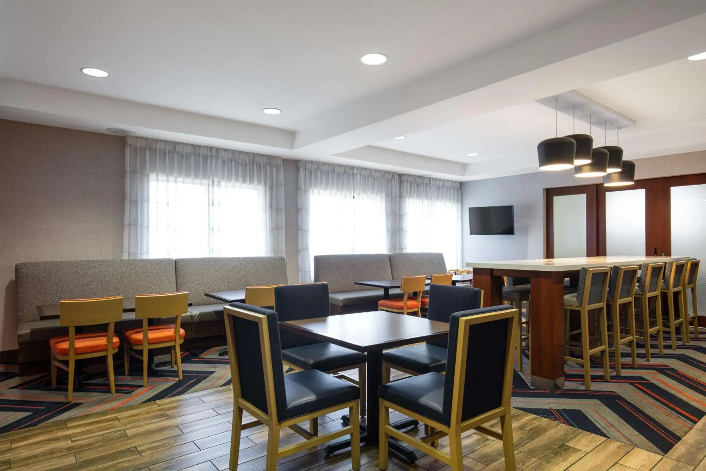 Breakfast in Hampton Inn Medford Breakfast in Hampton Inn Medford