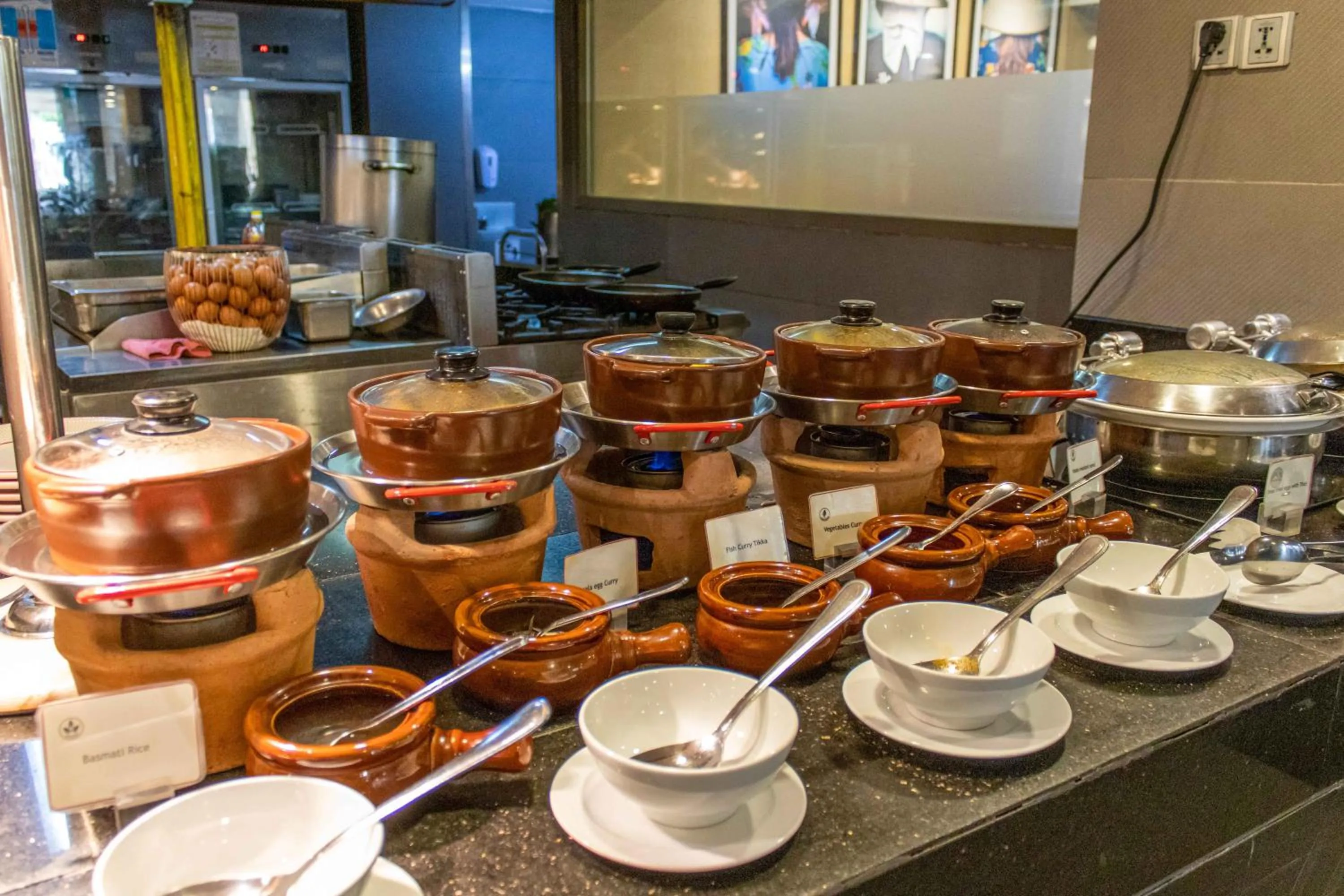 Restaurant/places to eat in Eastin Grand Hotel Saigon