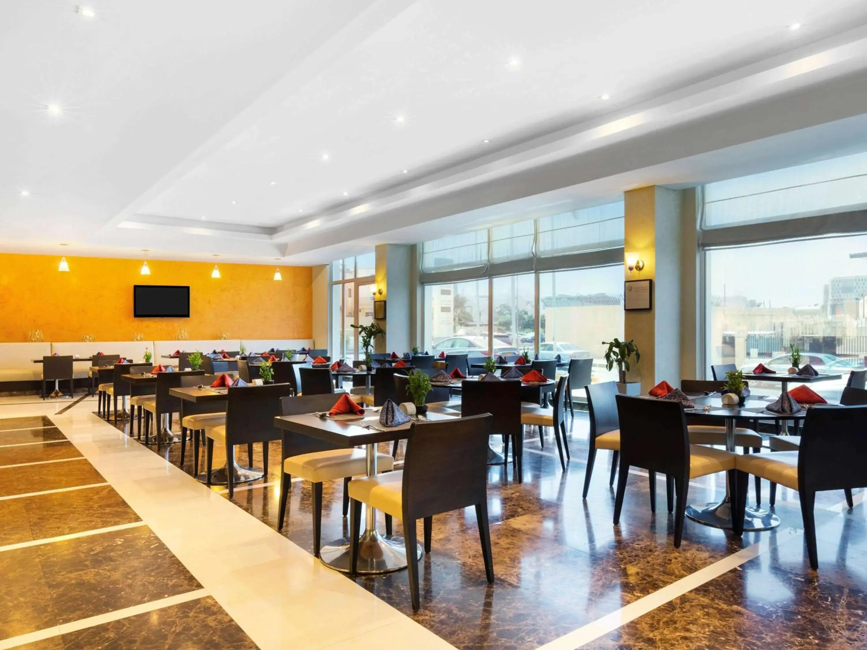 Restaurant/places to eat in ibis Muscat Restaurant/places to eat in ibis Muscat