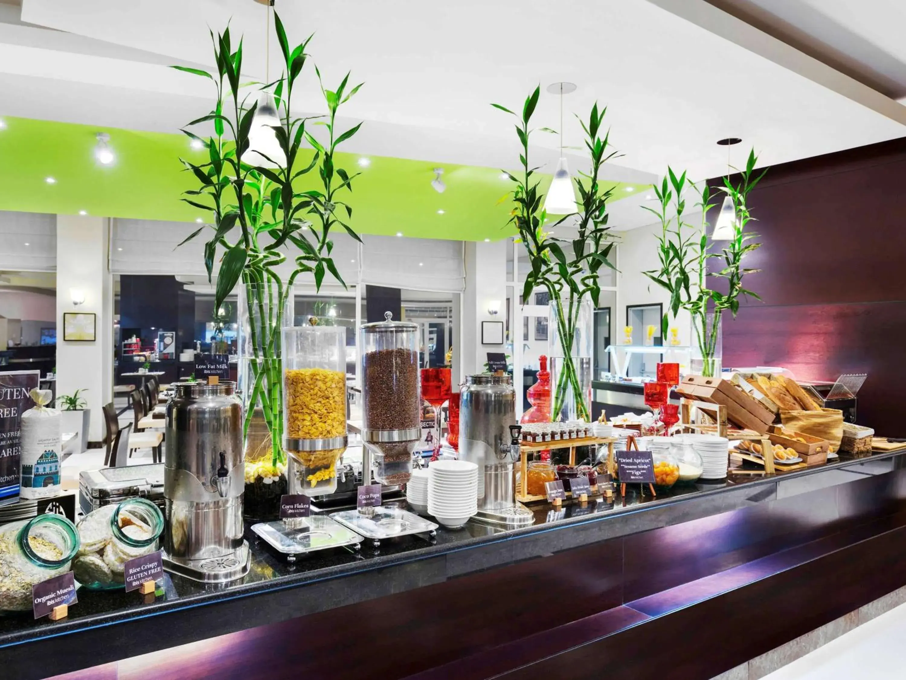 Restaurant/places to eat in ibis Muscat Restaurant/places to eat in ibis Muscat