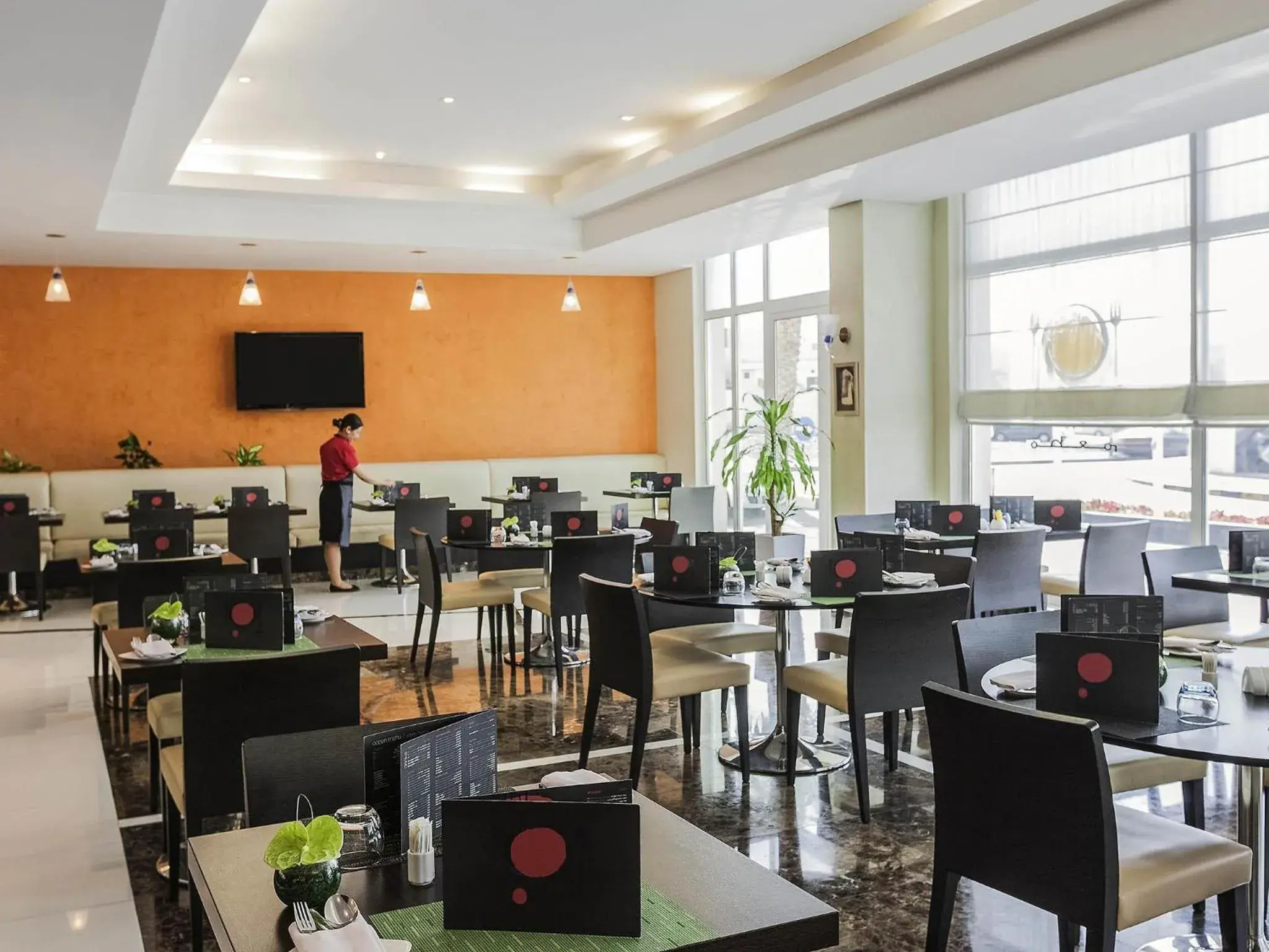 Restaurant/places to eat in ibis Muscat Restaurant/places to eat in ibis Muscat