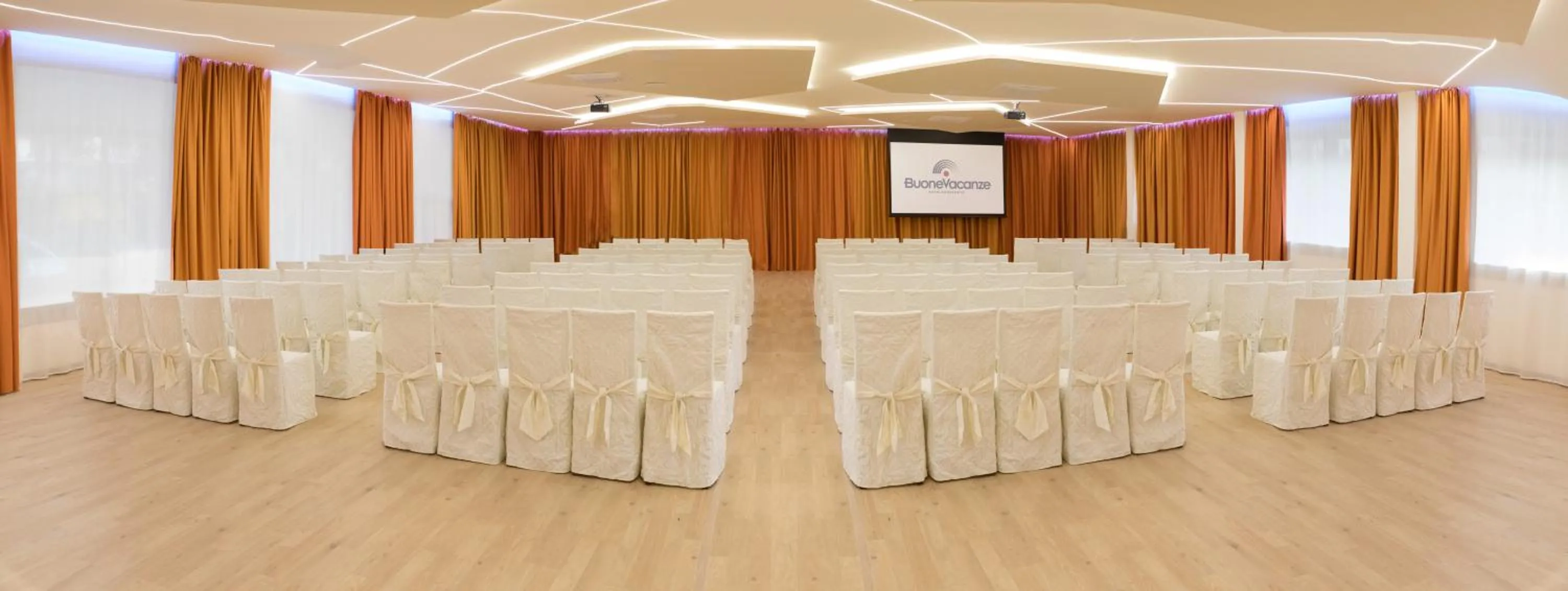 Business facilities in BV President Hotel