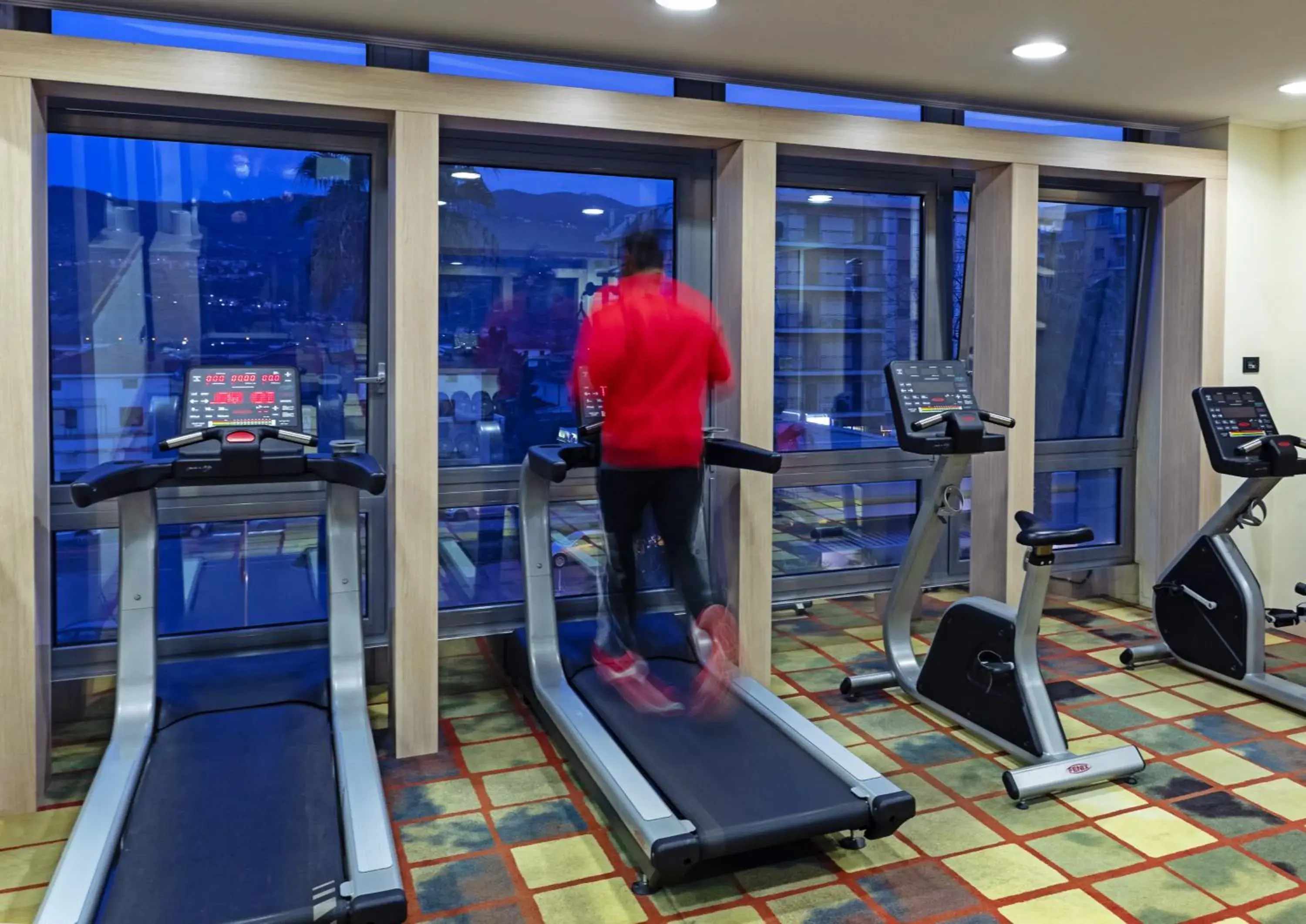 Fitness centre/facilities in BV President Hotel Fitness centre/facilities in BV President Hotel