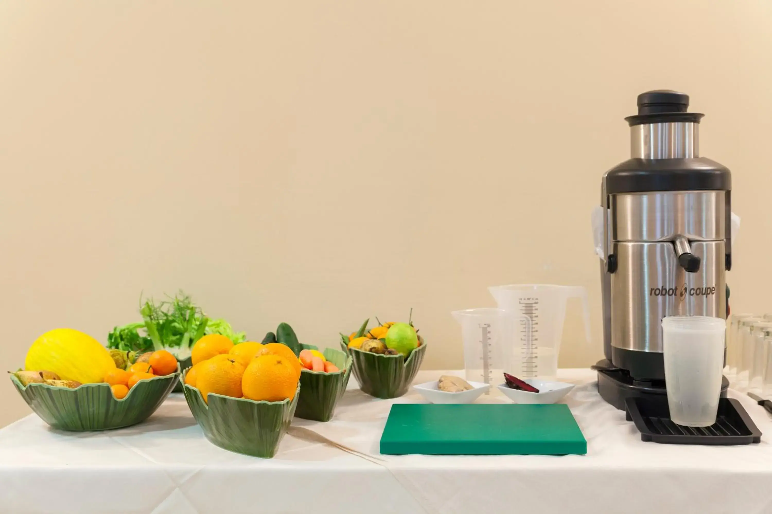 Restaurant/places to eat in BV President Hotel Restaurant/places to eat in BV President Hotel