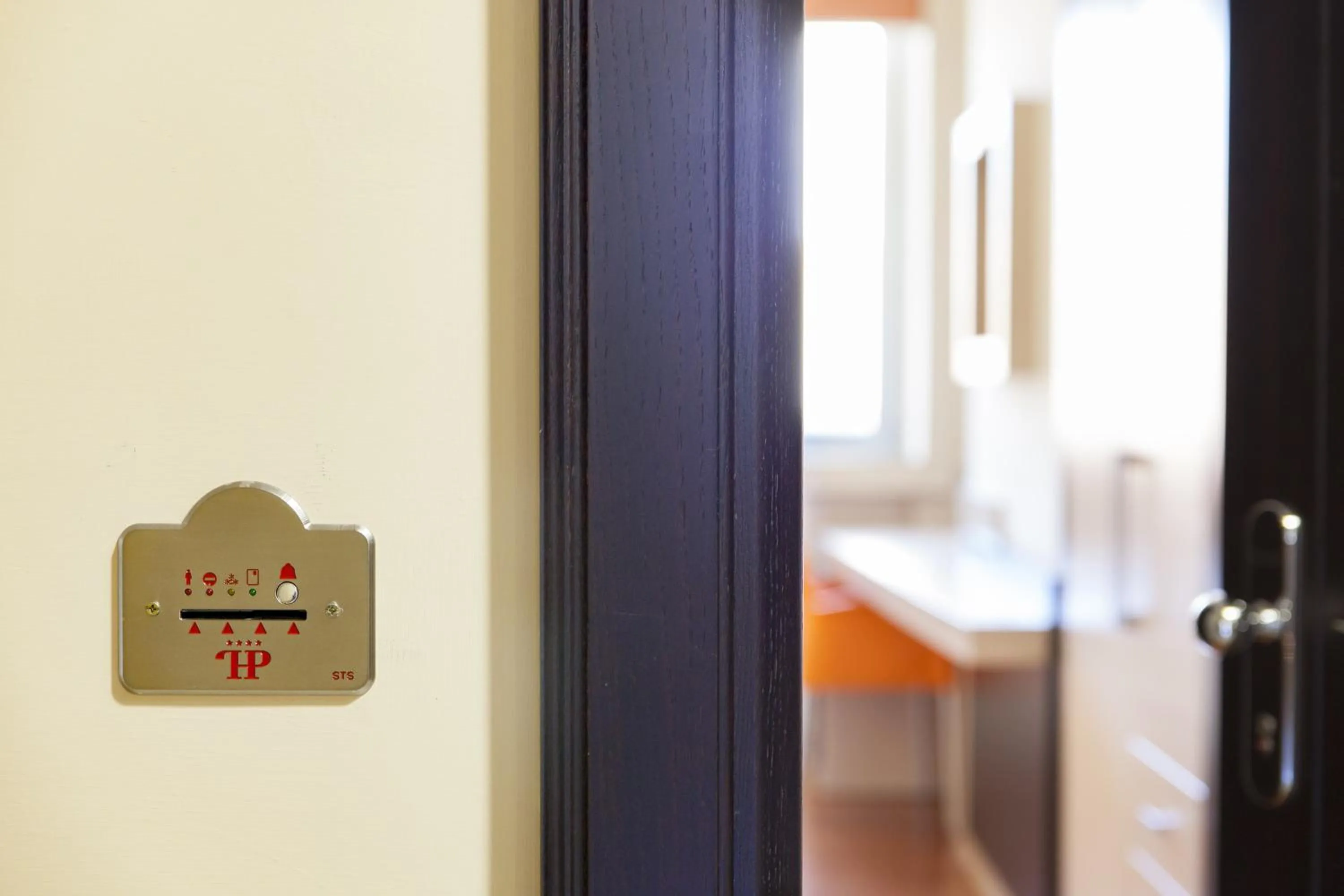 Decorative detail, Bed in BV President Hotel