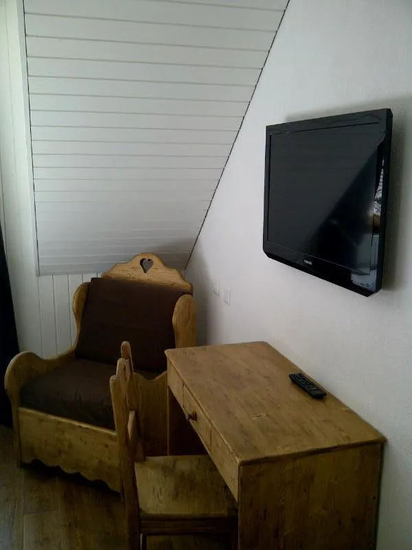 TV and multimedia in Hotel de la Lande