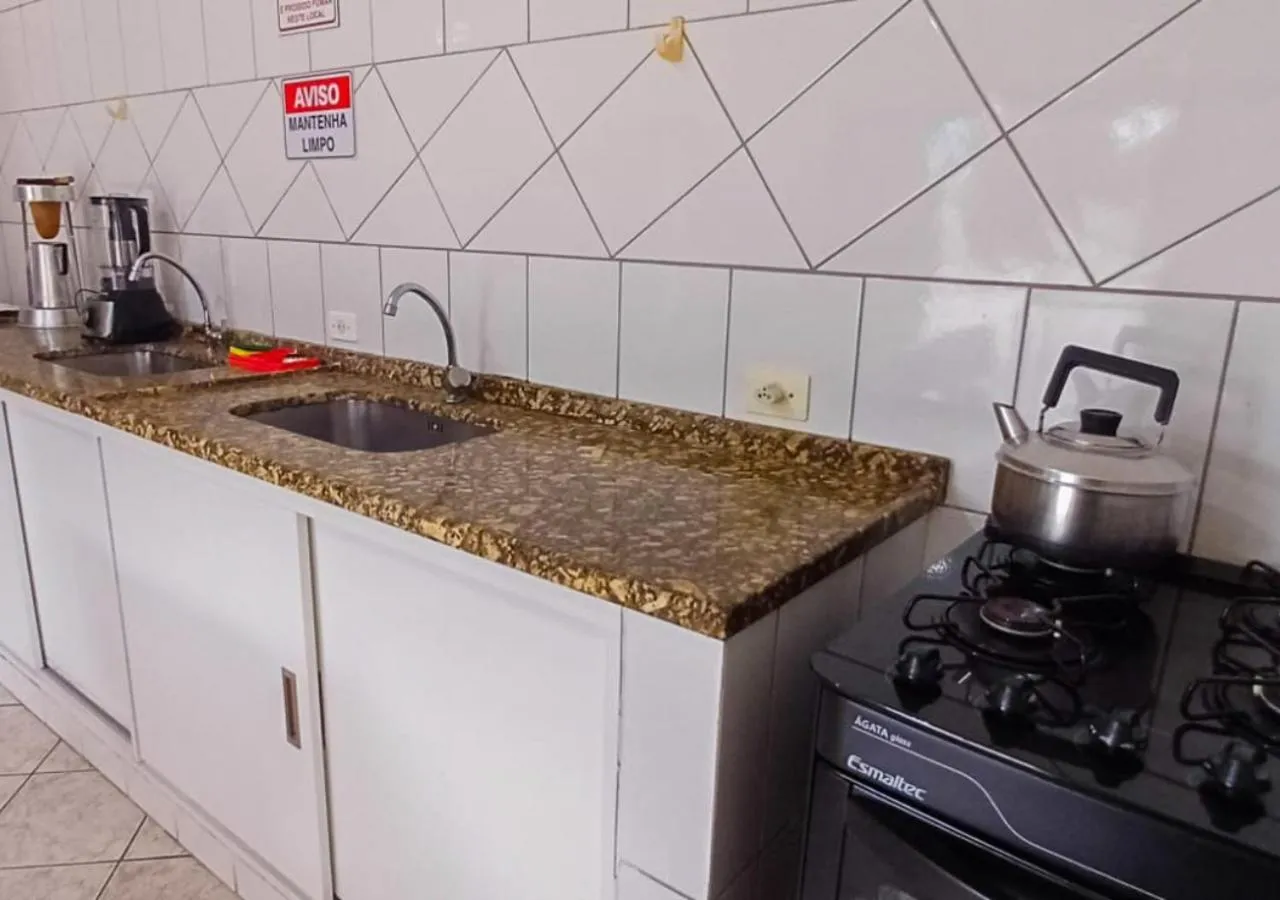 Communal kitchen in Pousada Nereidas