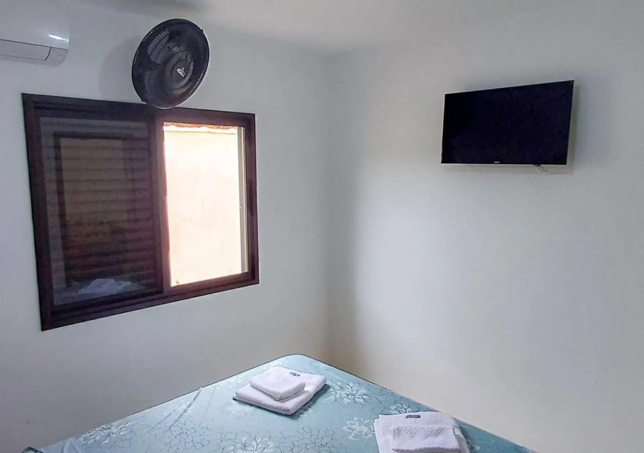 TV and multimedia, Bed in Pousada Nereidas
