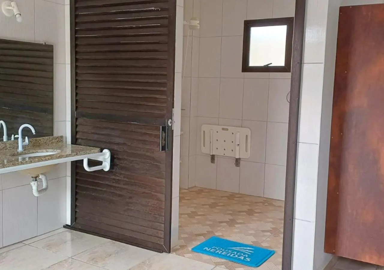 Shower in Pousada Nereidas