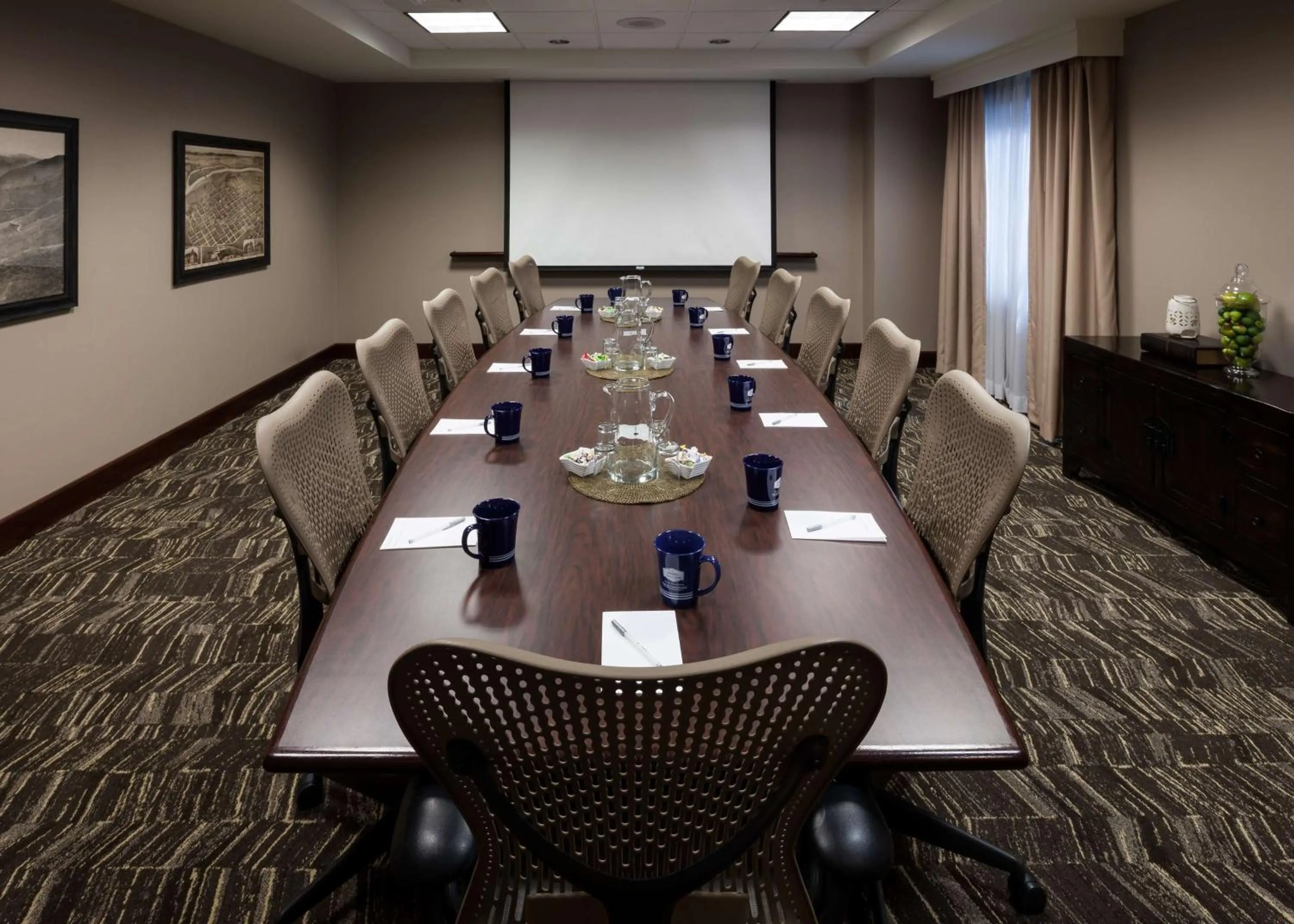 Meeting/conference room in Hampton Inn & Suites Boise-Downtown